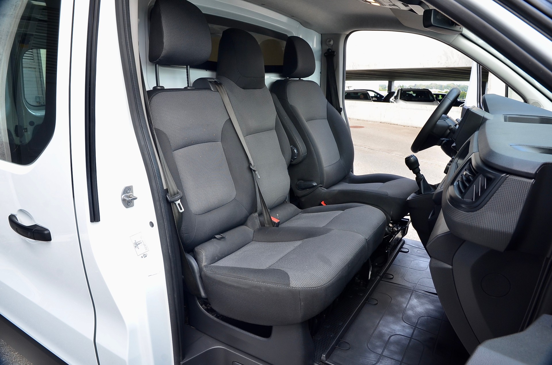 RENAULT Trafic Kaw. 2.8 t L1 H1 2.0 dCi Blue 110 Advance-image-14