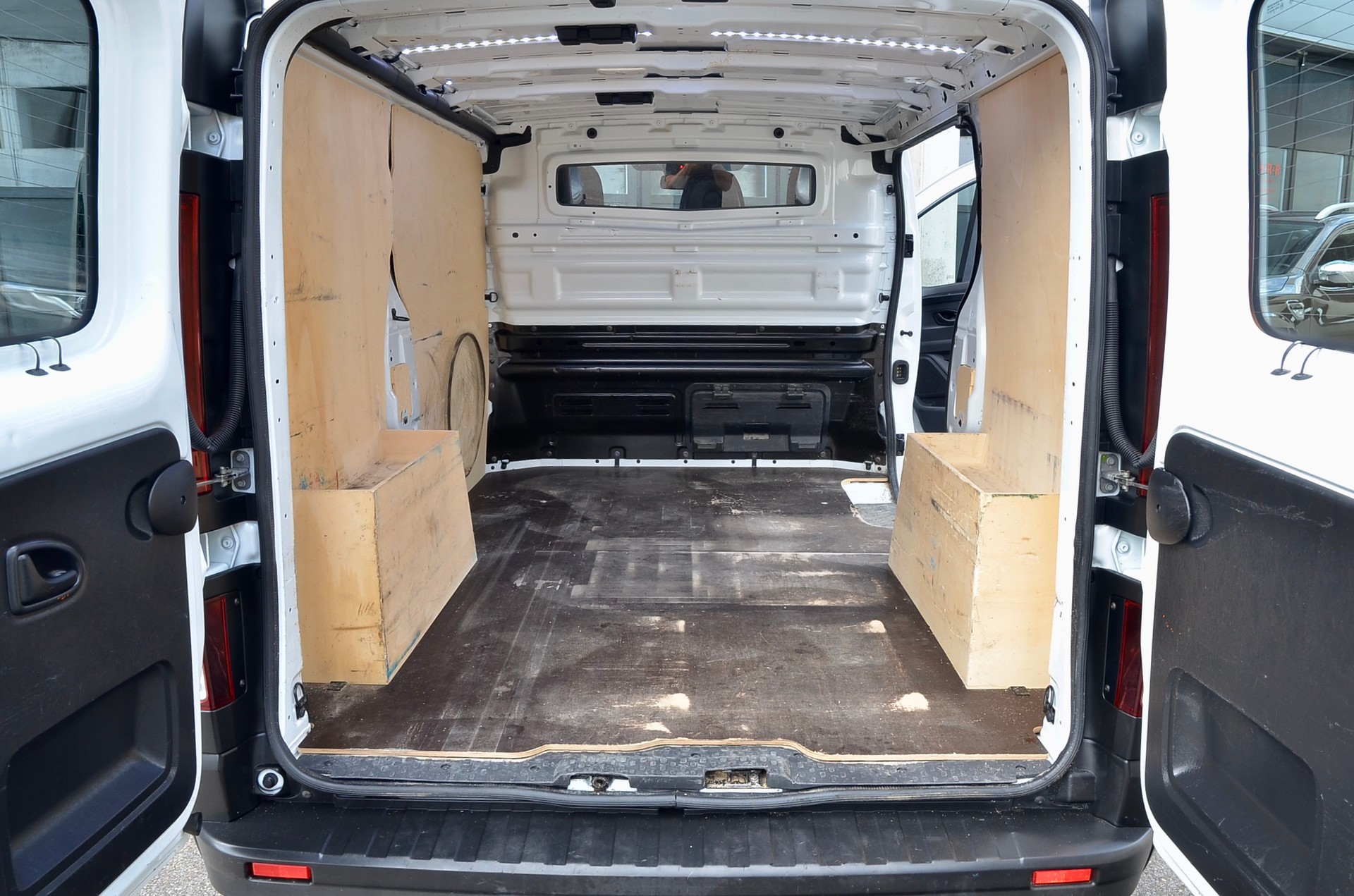 RENAULT Trafic Kaw. 2.8 t L1 H1 2.0 dCi Blue 110 Advance-image-21