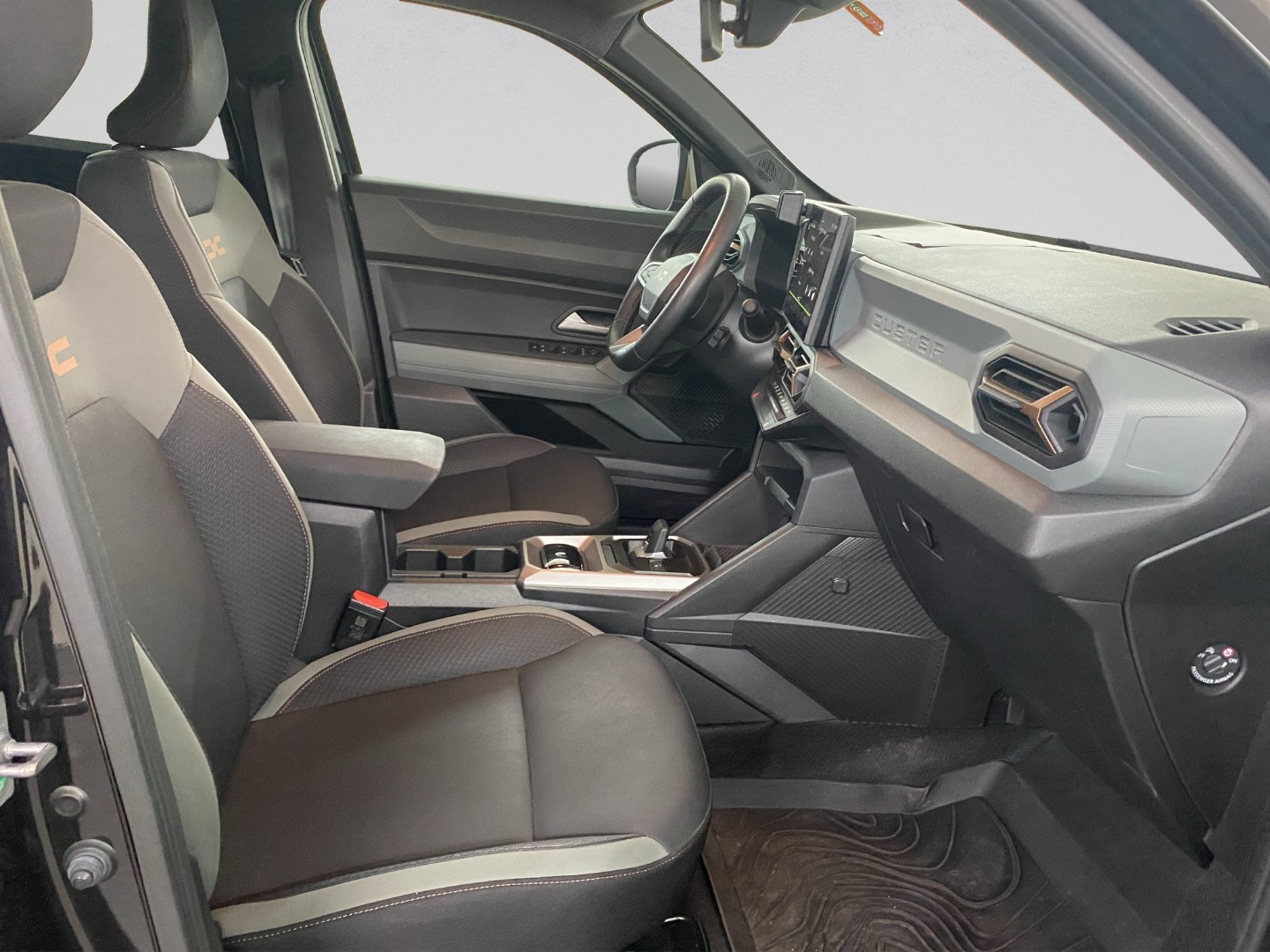 DACIA Duster HEV 140 Extreme-image-8