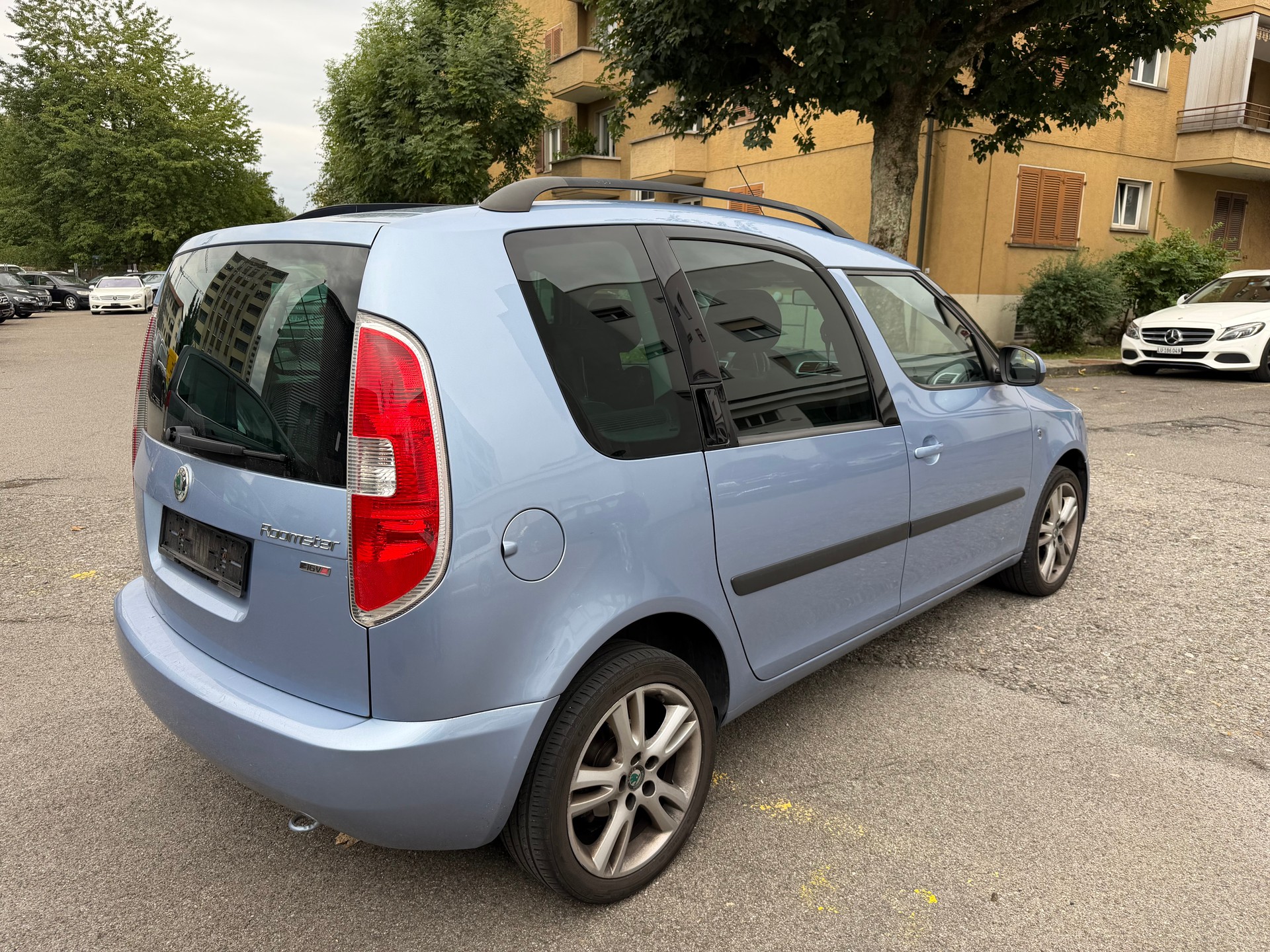 SKODA Roomster 1.6 Cycling-image-3