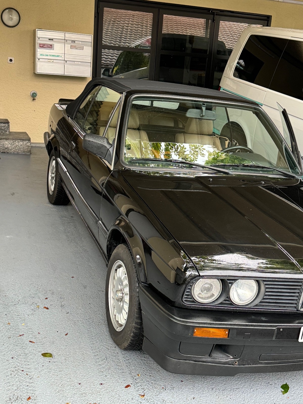 BMW E30-image-3