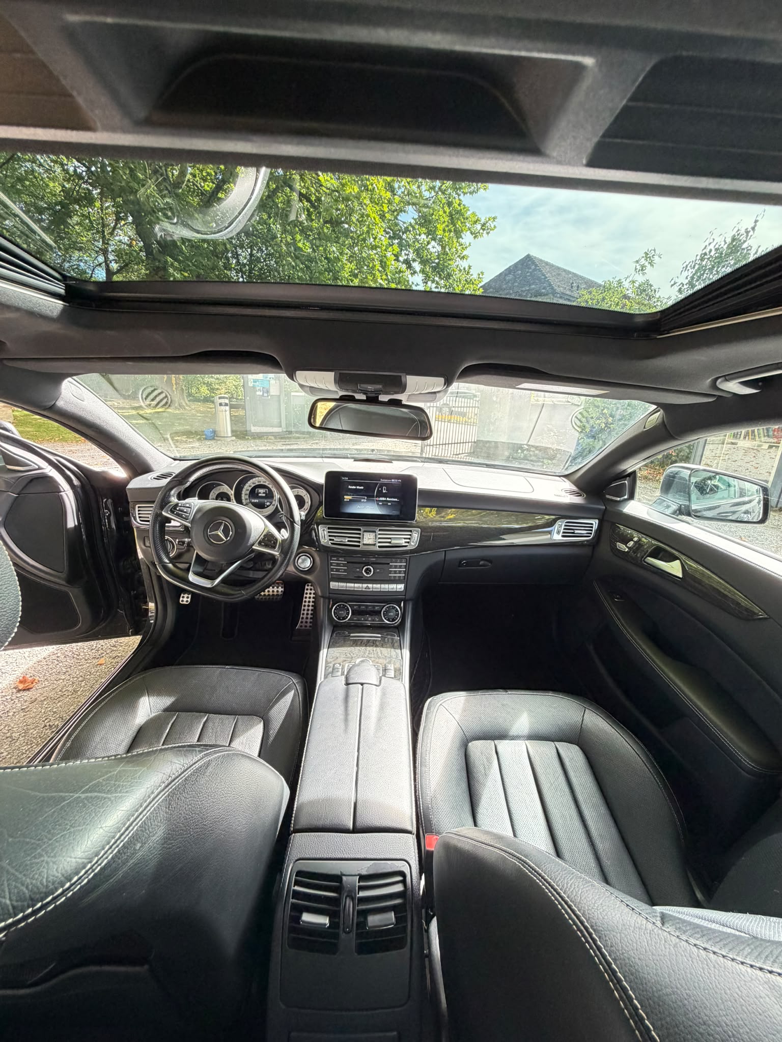 MERCEDES-BENZ CLS Shooting Brake 350 BlueTEC 4Matic 7G-Tronic-image-5