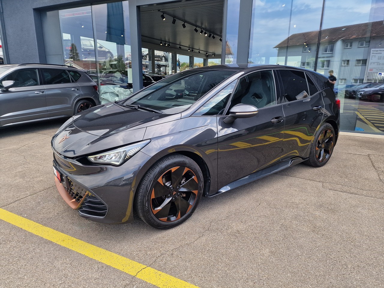 CUPRA Born 58 kWh-image-1