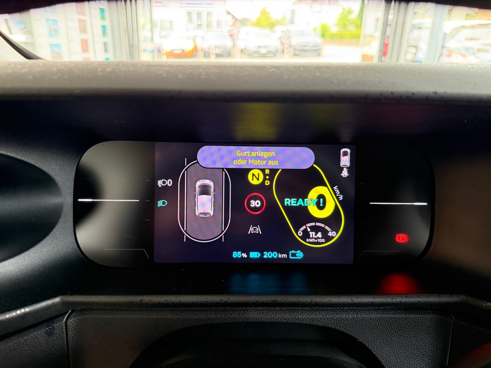 RENAULT Twingo E-Tech Urban Range techno-image-11