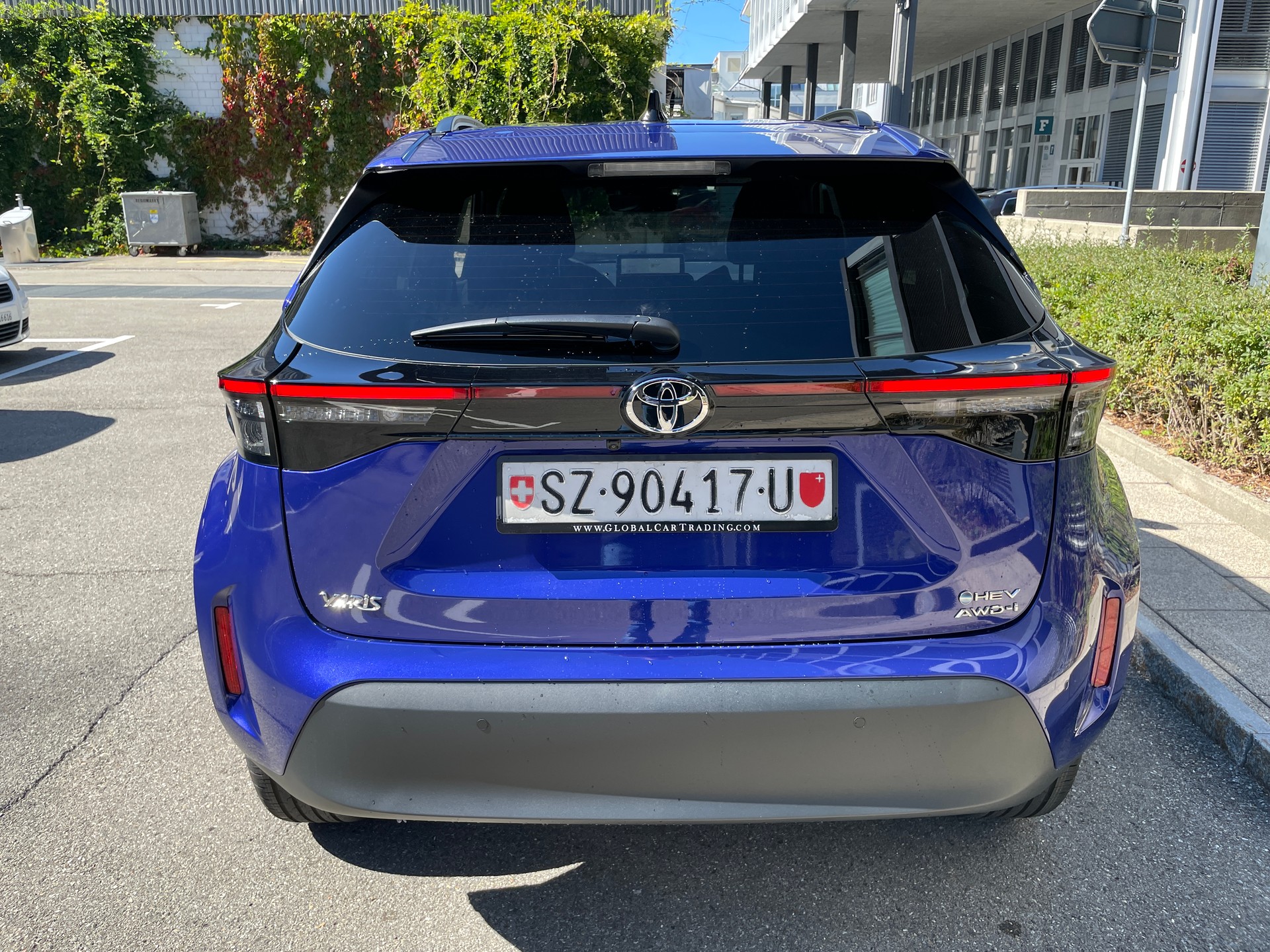 TOYOTA Yaris Cross 1.5 Trend AWDi e-CVT-image-3