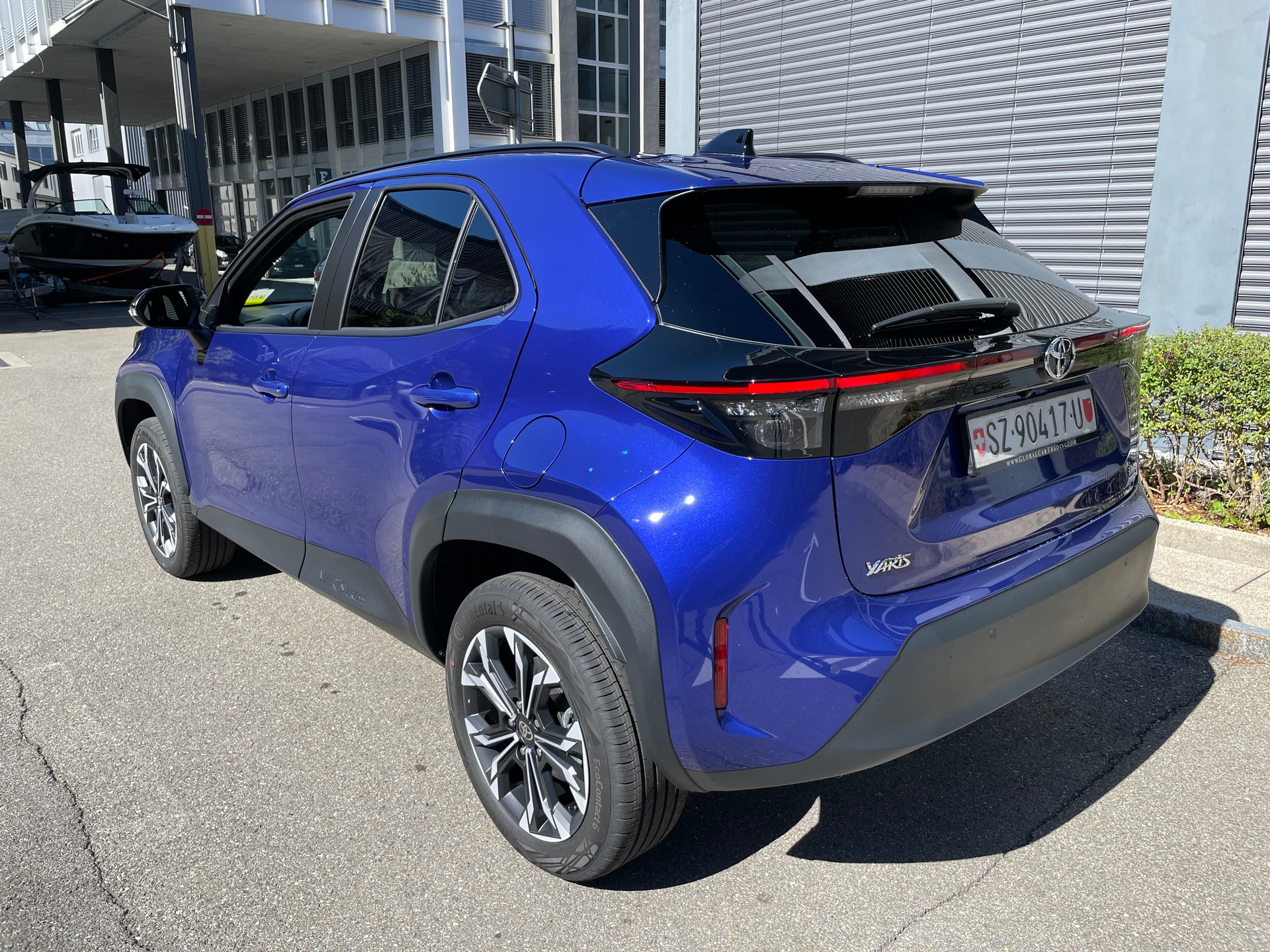 TOYOTA Yaris Cross 1.5 Trend AWDi e-CVT-image-2