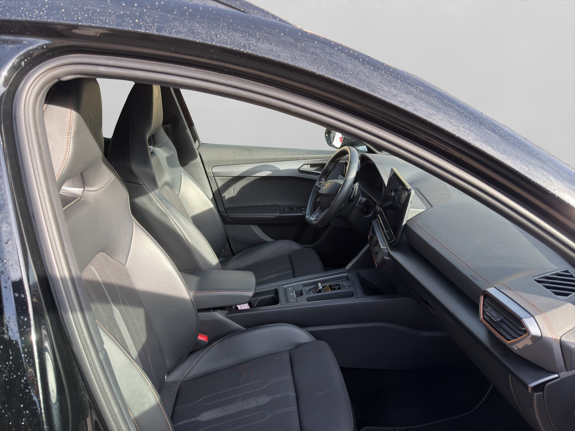 CUPRA Formentor 1.4 e-HYBRID pHEV VZ DSG-image-10