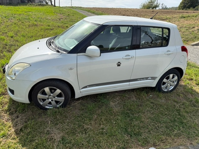 SUZUKI 1.3 GL Top Piz Sulai 4WD-image-0
