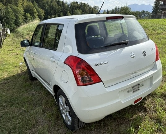 SUZUKI 1.3 GL Top Piz Sulai 4WD-image-2