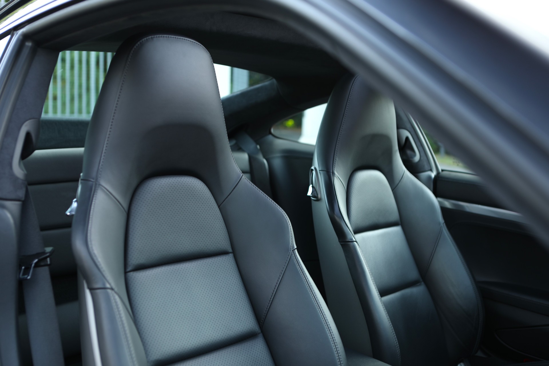 PORSCHE 911 Carrera S PDK 3.8 991-image-11