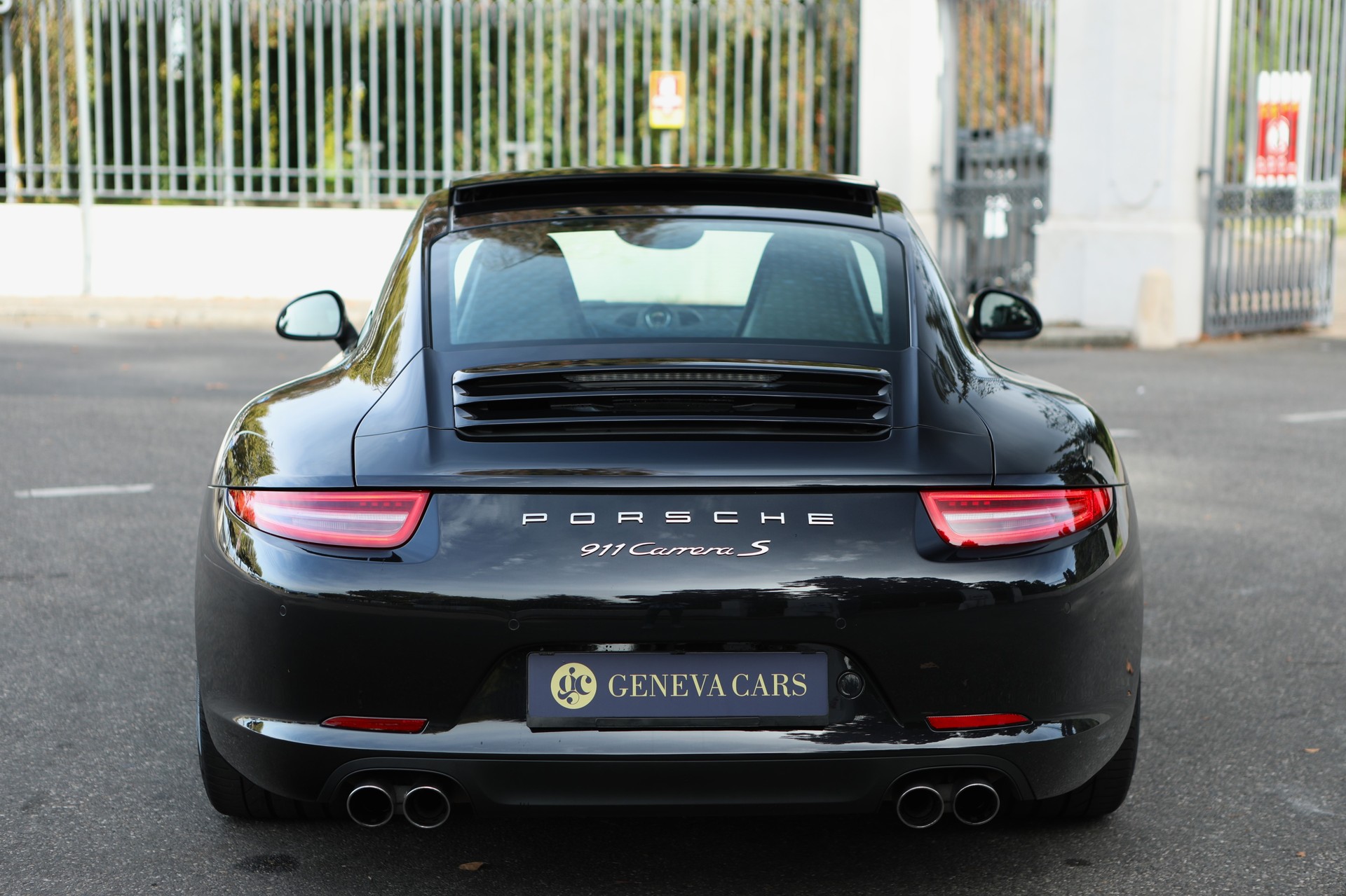 PORSCHE 911 Carrera S PDK 3.8 991-image-4