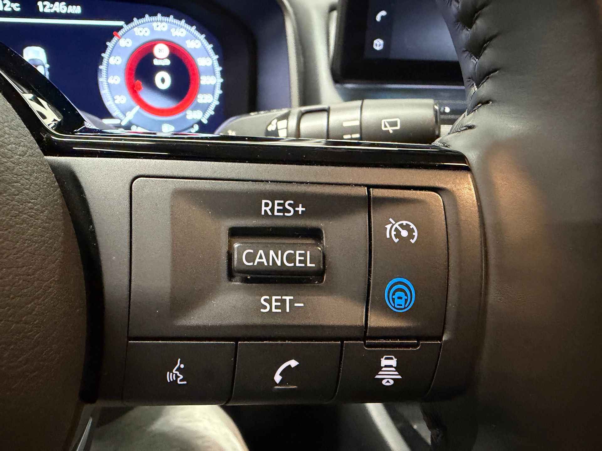 NISSAN X-Trail 1.5 VC-T Tekna+ e-4orce *Werksgarantie bis 09.12.2027*Frisch ab Nissan Service*-image-19
