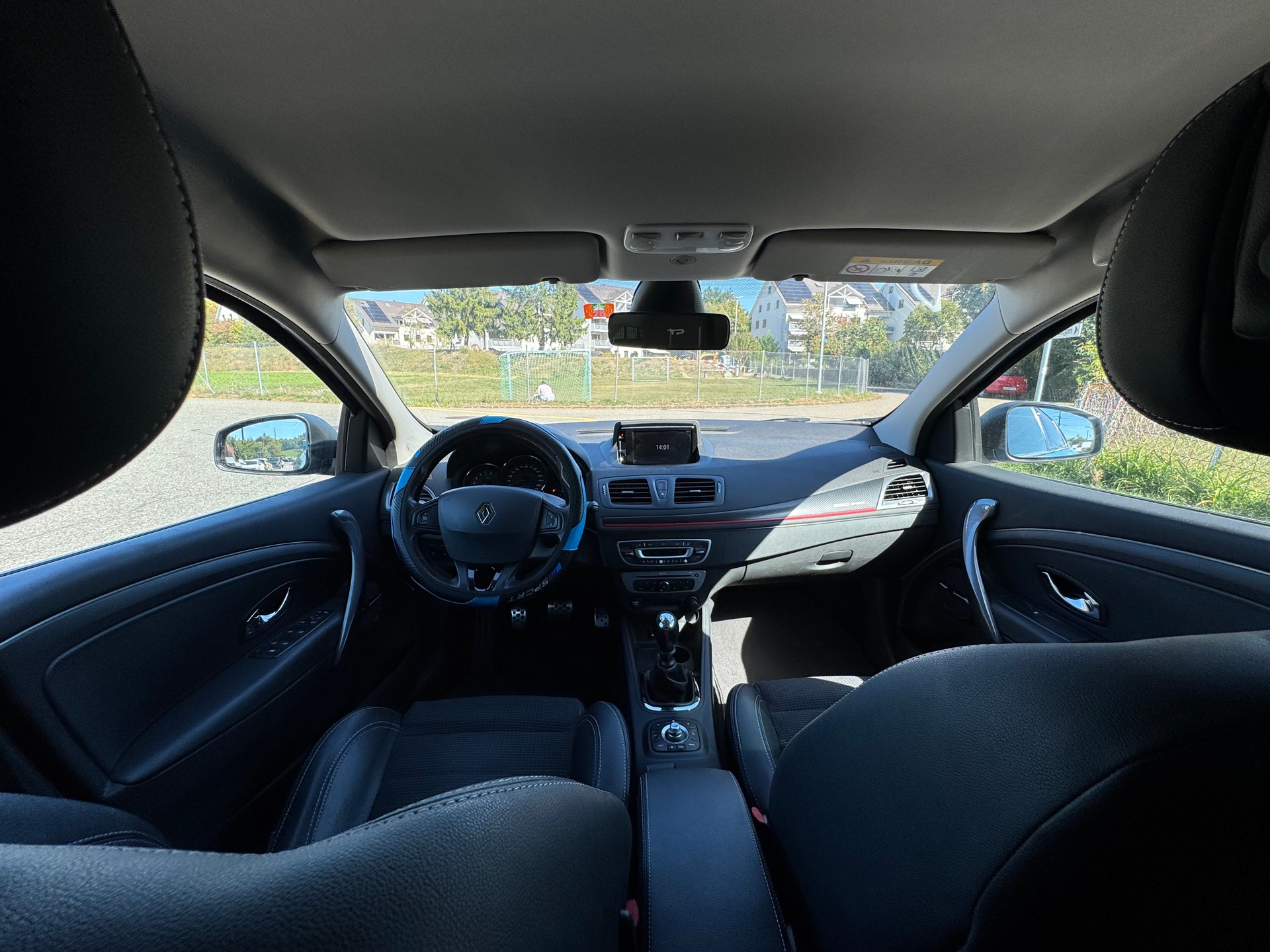 RENAULT Mégane Grandtour 2.0 16V Turbo GT-image-12