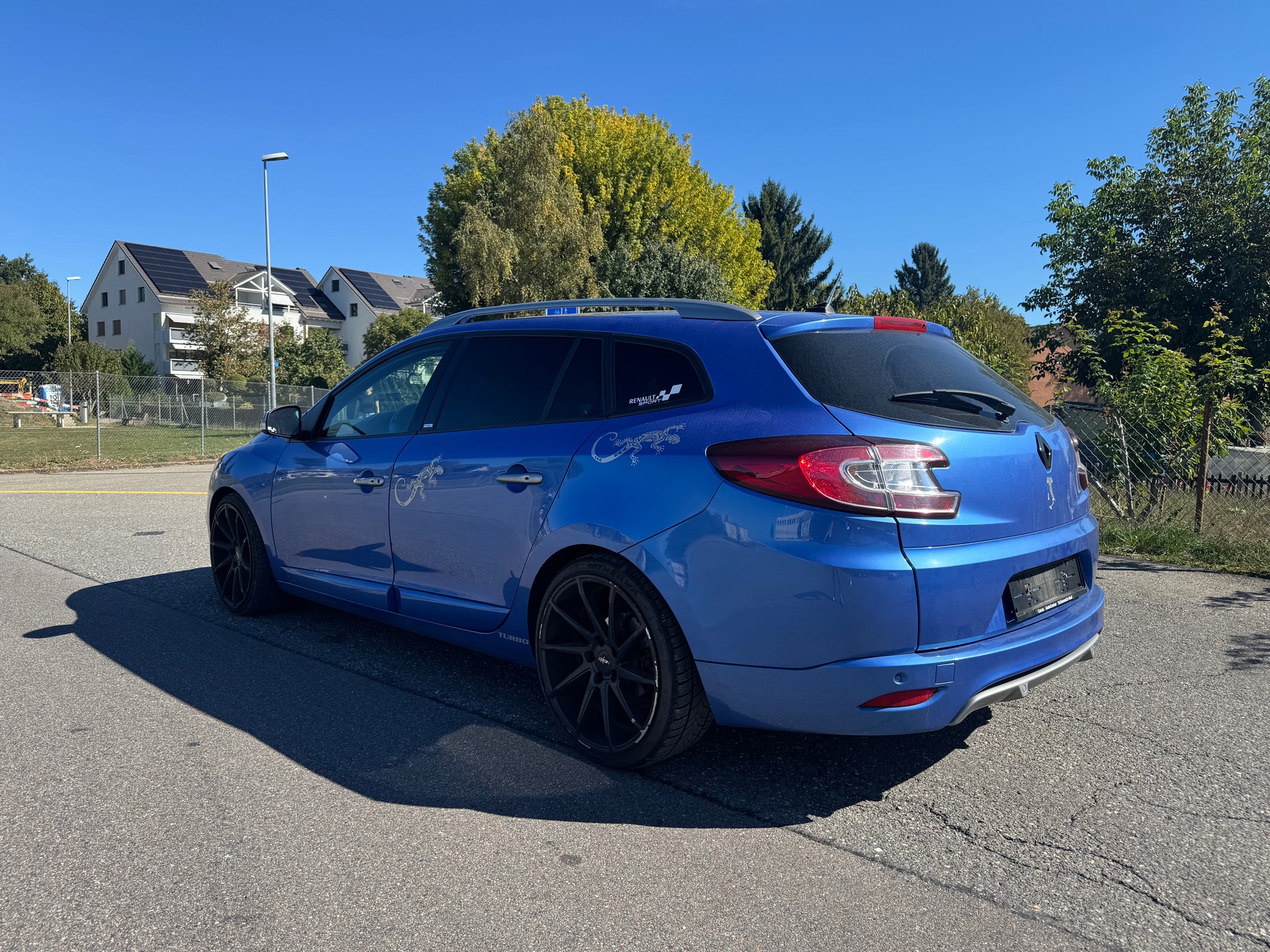 RENAULT Mégane Grandtour 2.0 16V Turbo GT-image-4