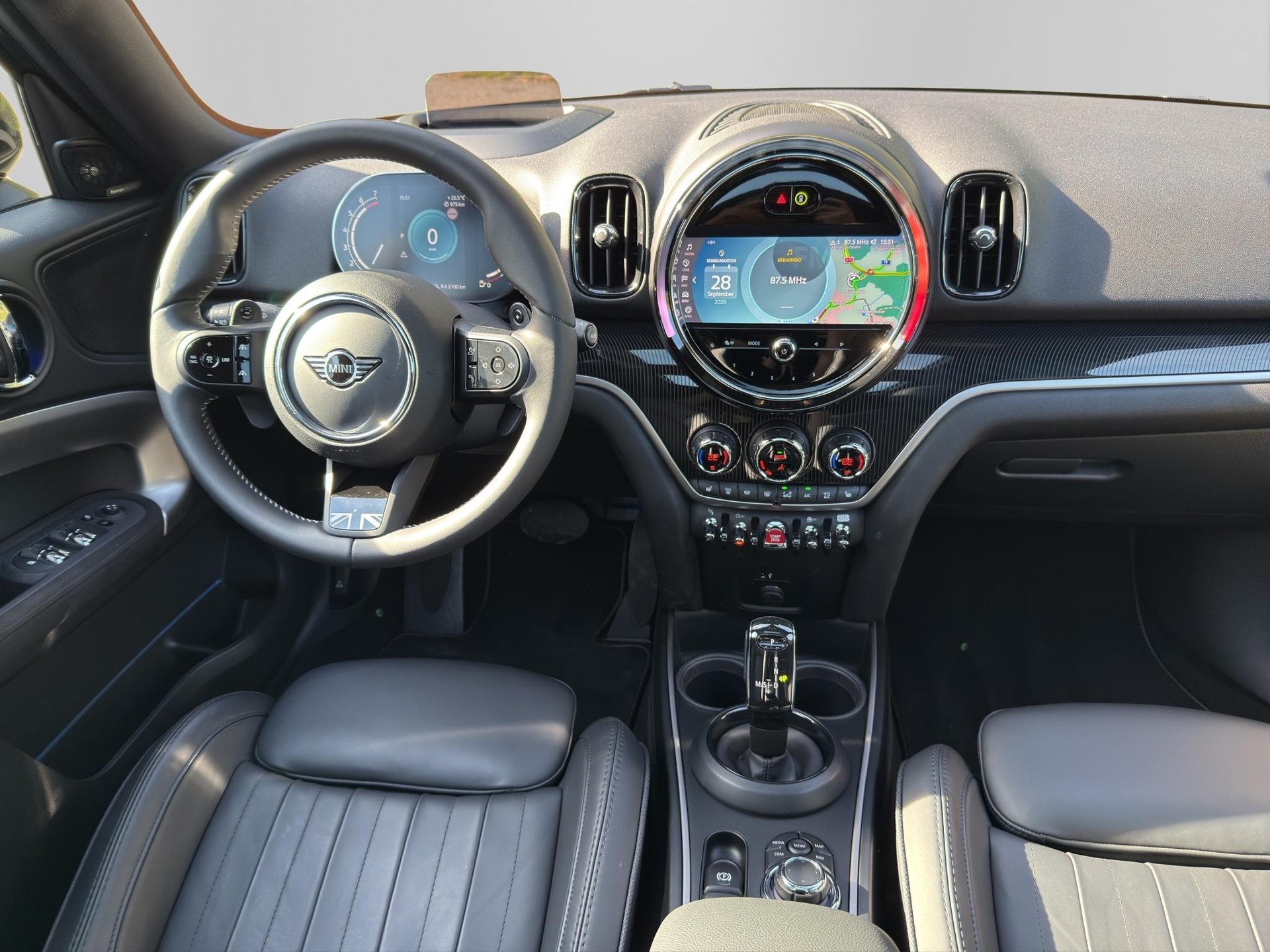 MINI Countryman Cooper S ALL4-image-13