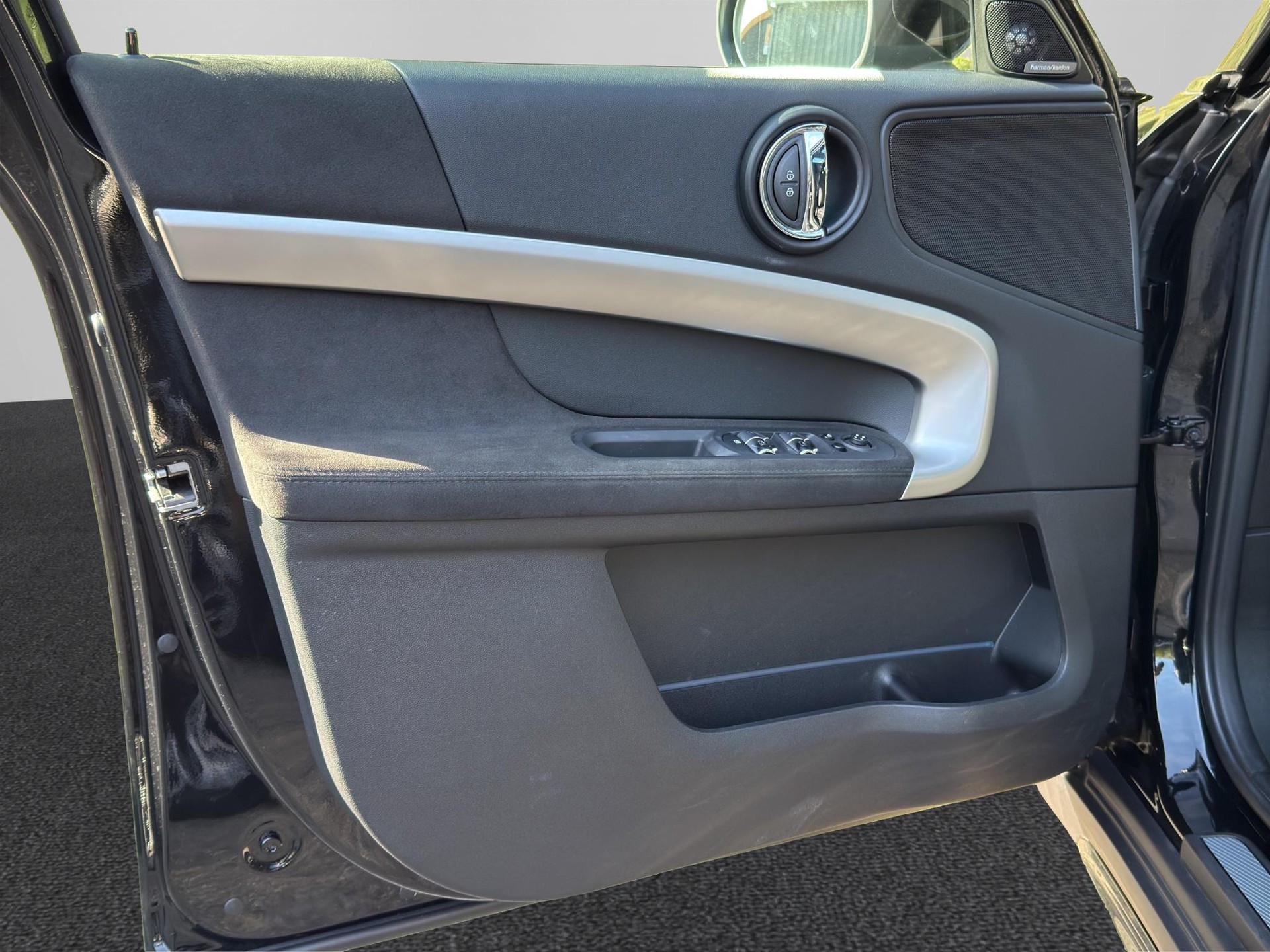 MINI Countryman Cooper S ALL4-image-9