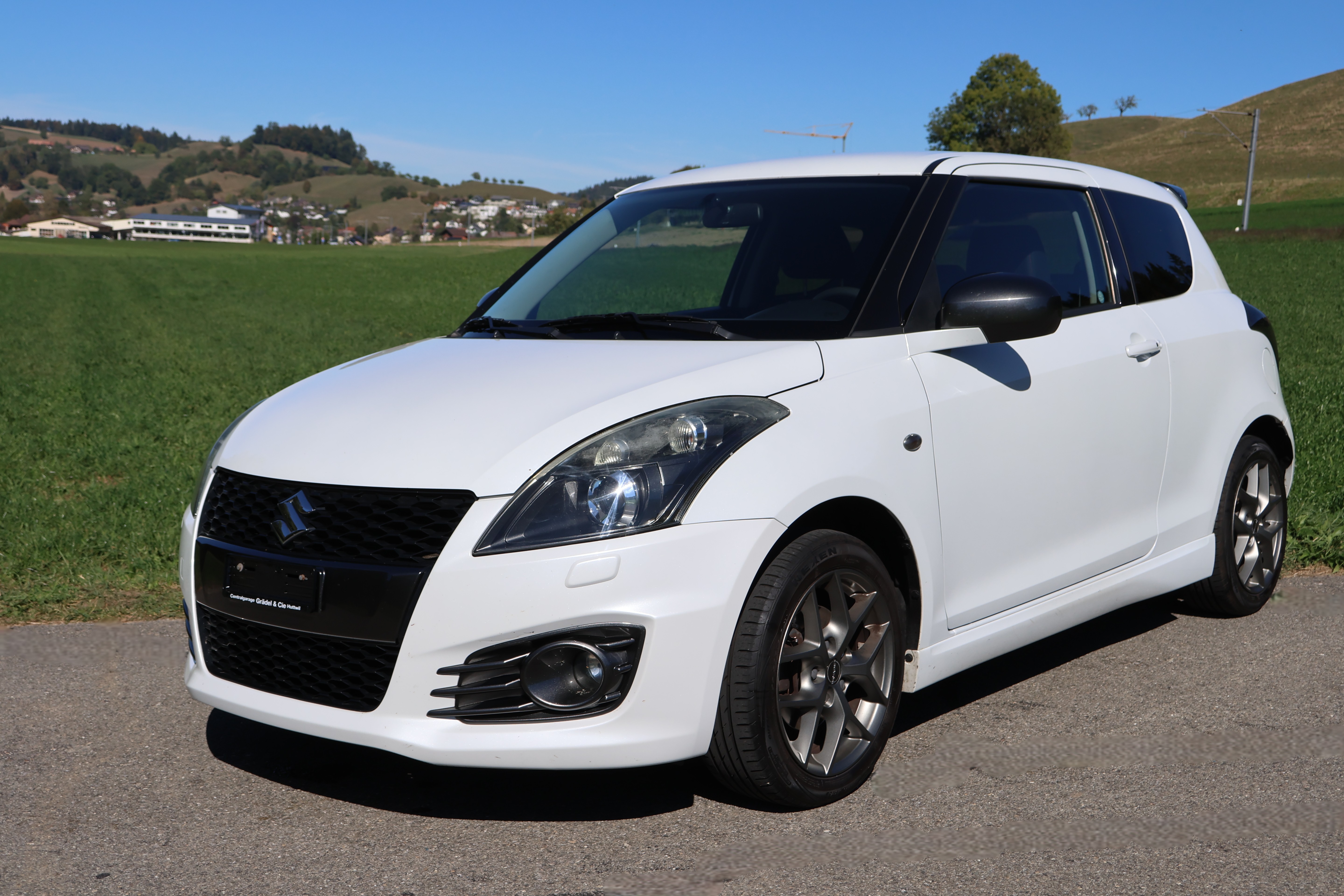Car photo