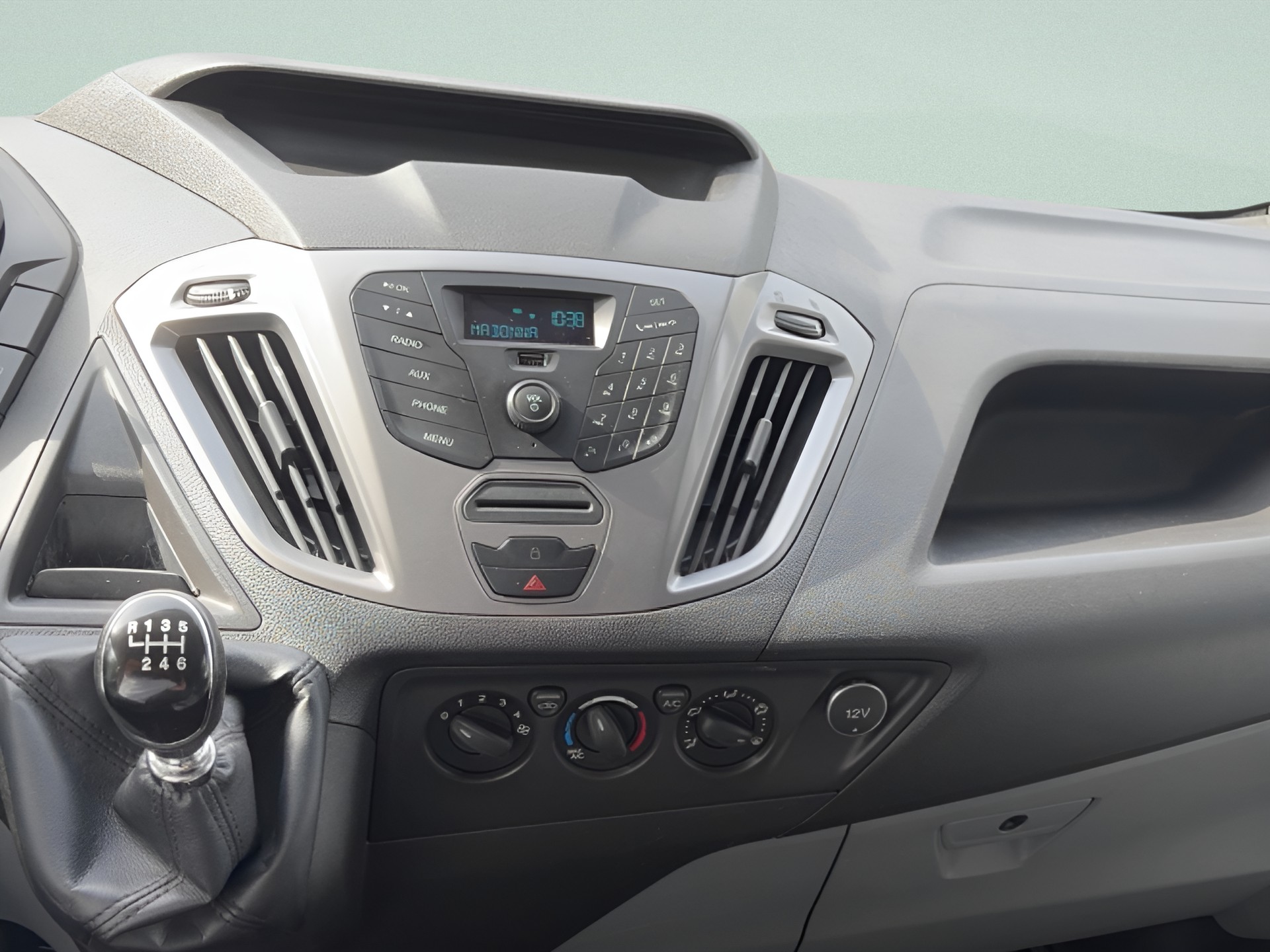 FORD Transit Custom Van 270 L1H1 Trend-image-12