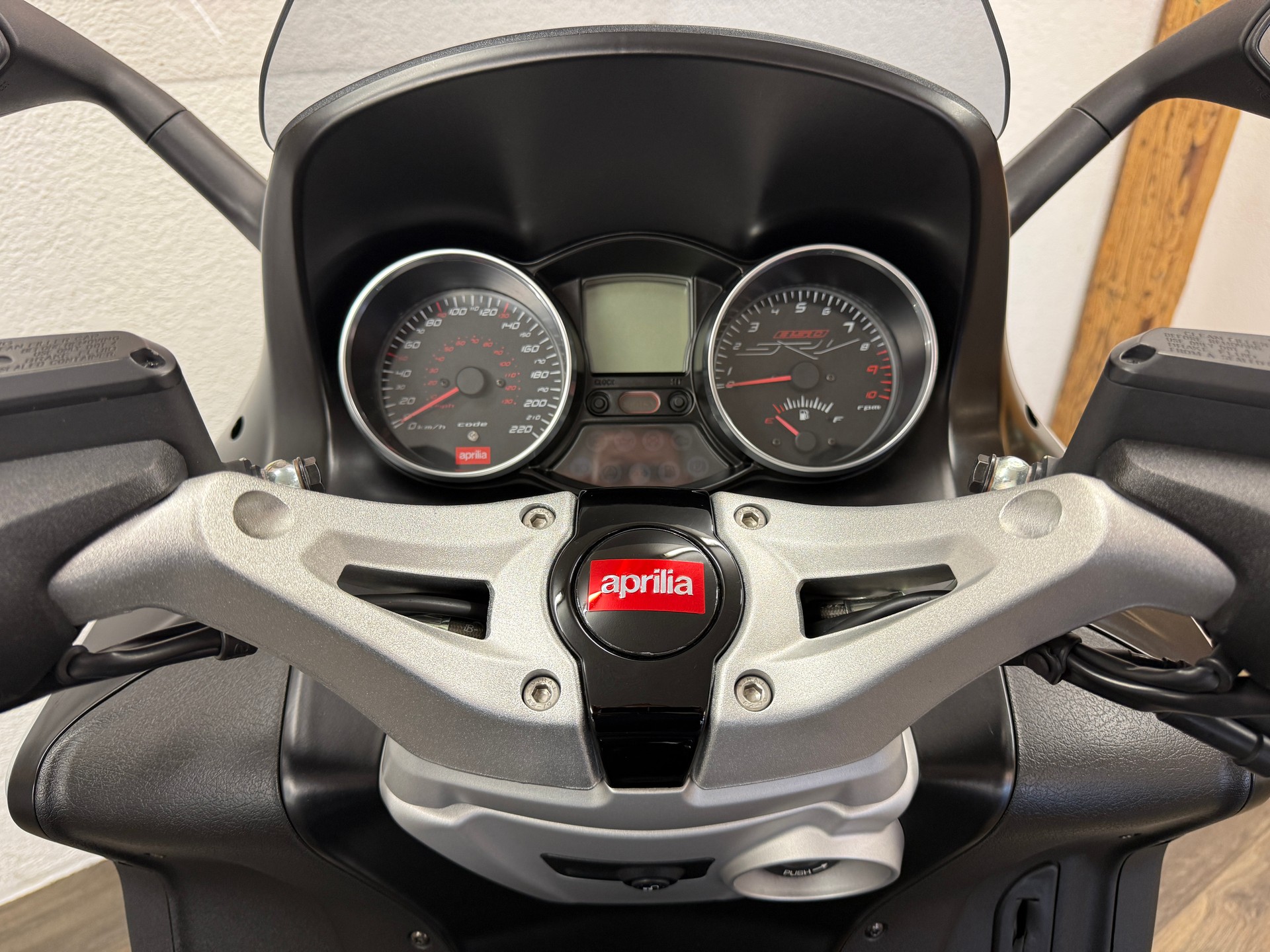 APRILIA SRV 850 ABS / TC-image-6