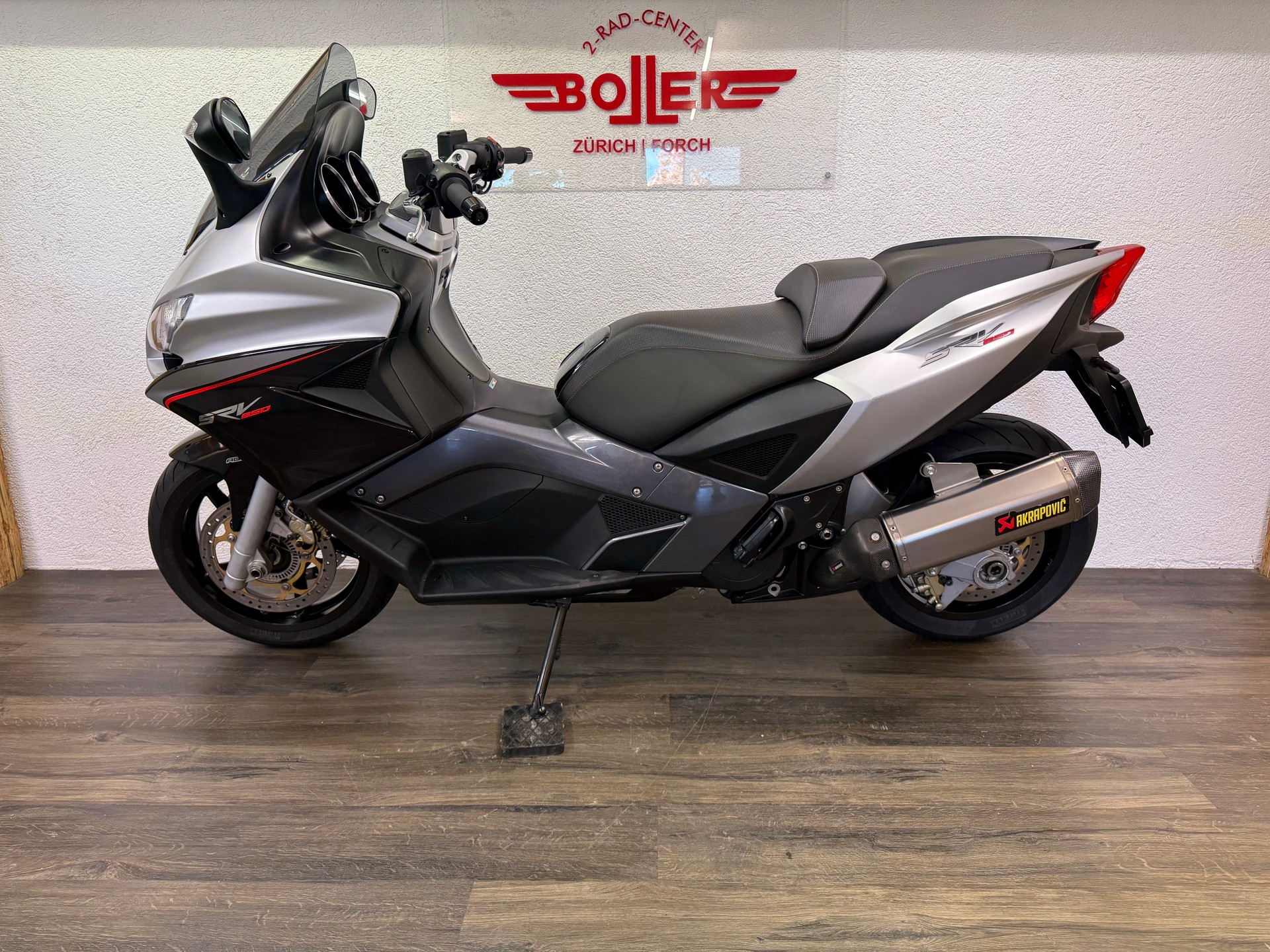 APRILIA SRV 850 ABS / TC-image-9