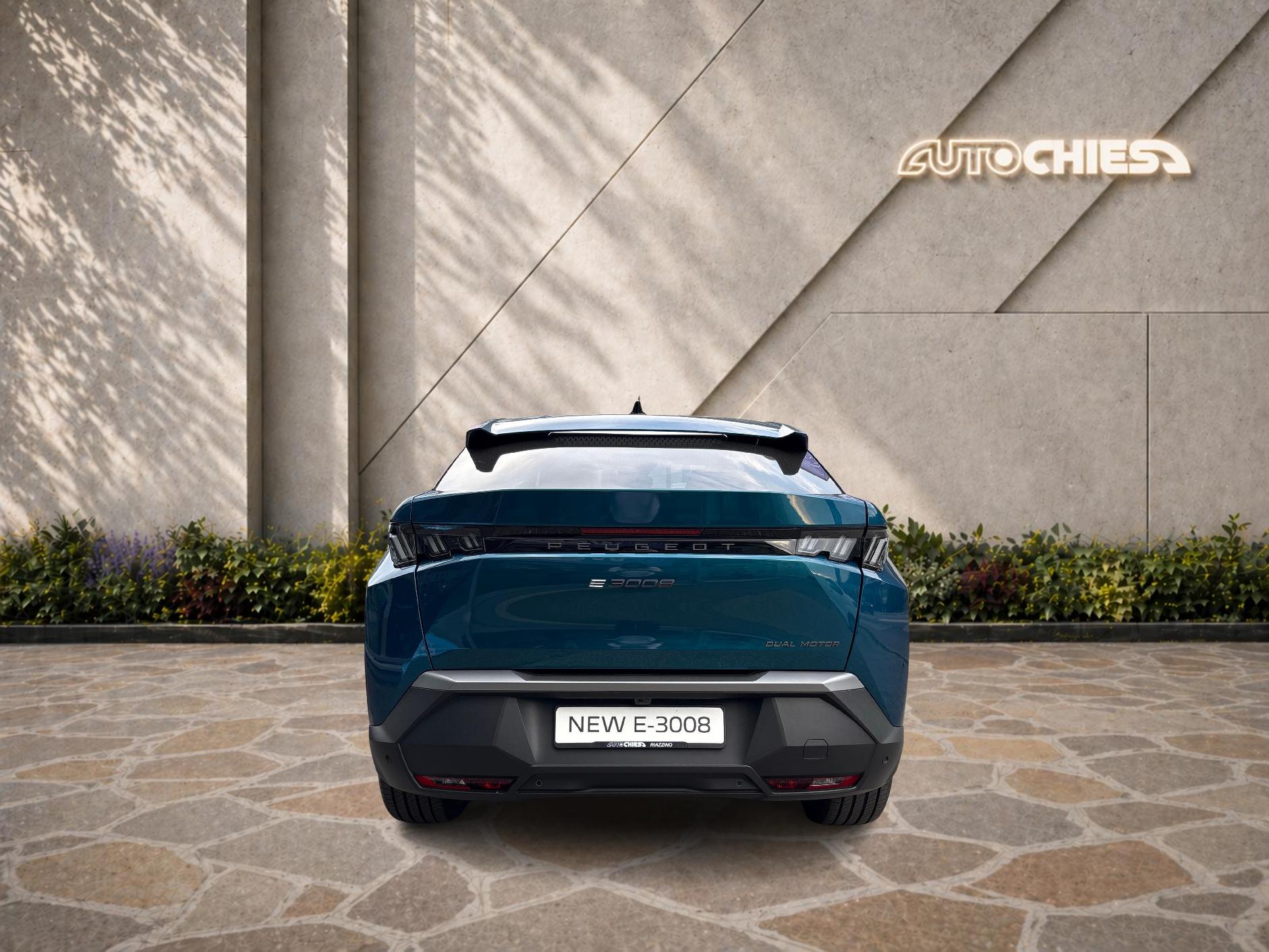PEUGEOT 3008 e-Allure Premium AWD-image-3
