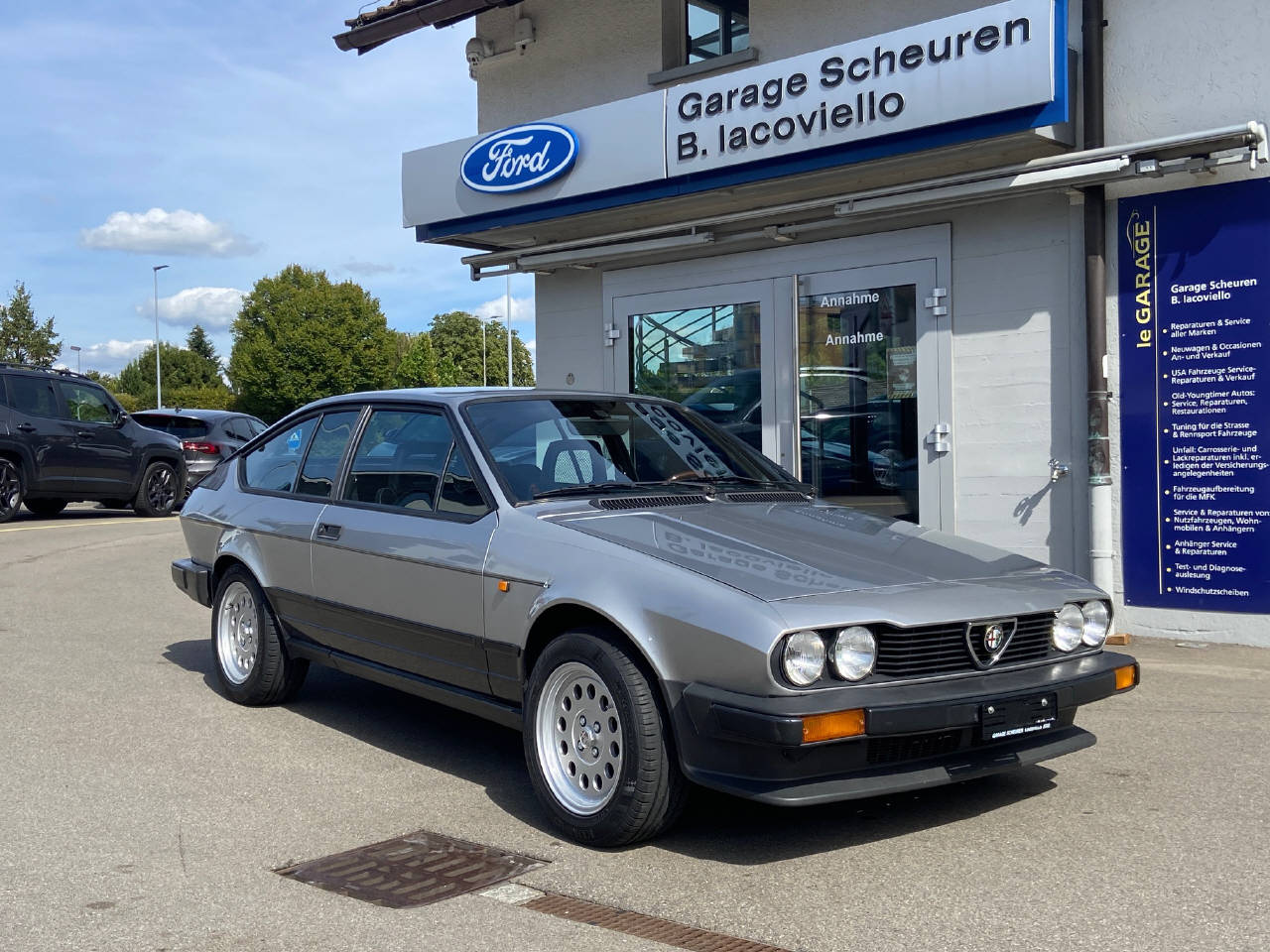Car photo