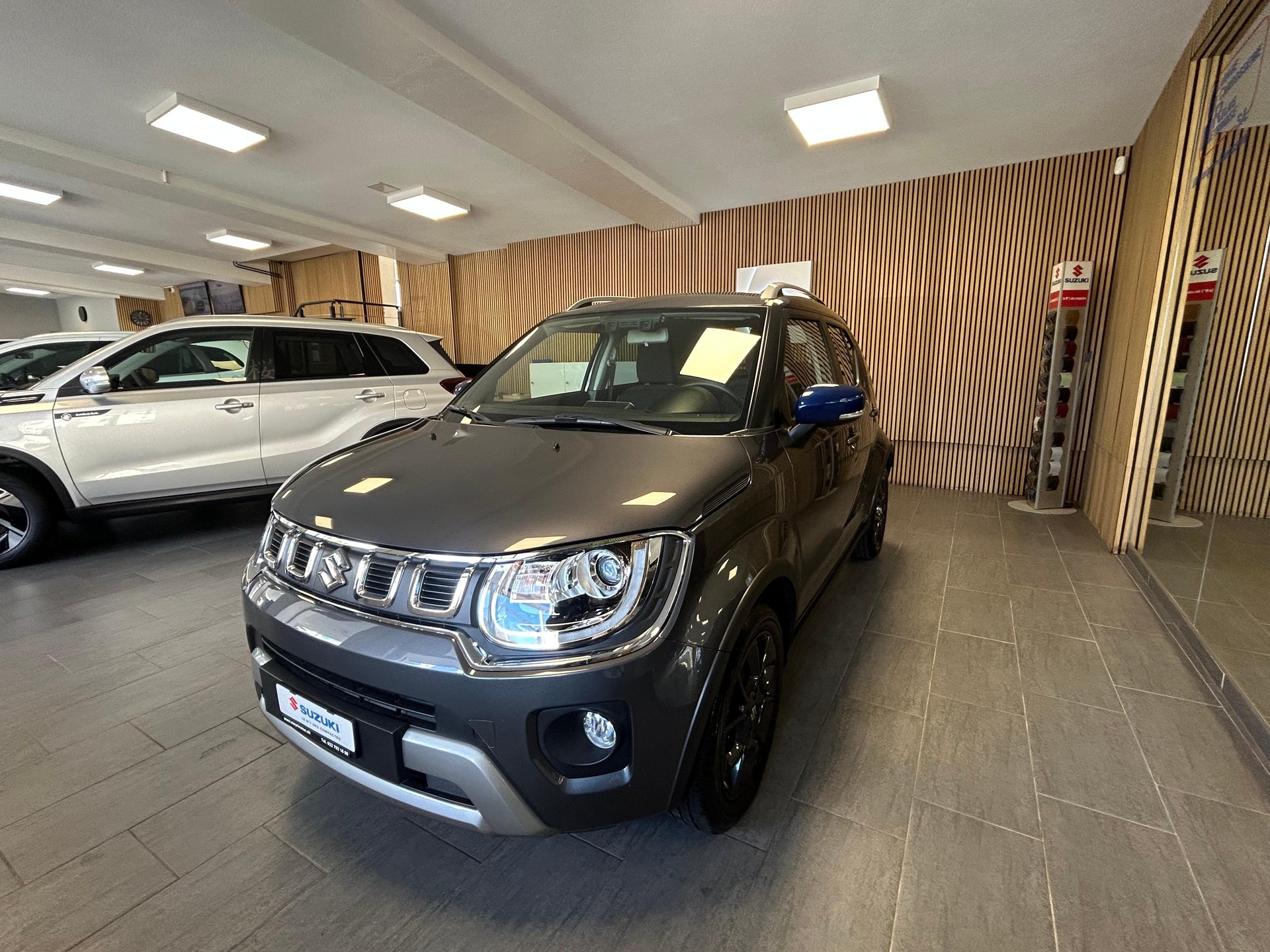SUZUKI Ignis 1.2 Generation Top Hybrid-showroom-element-3