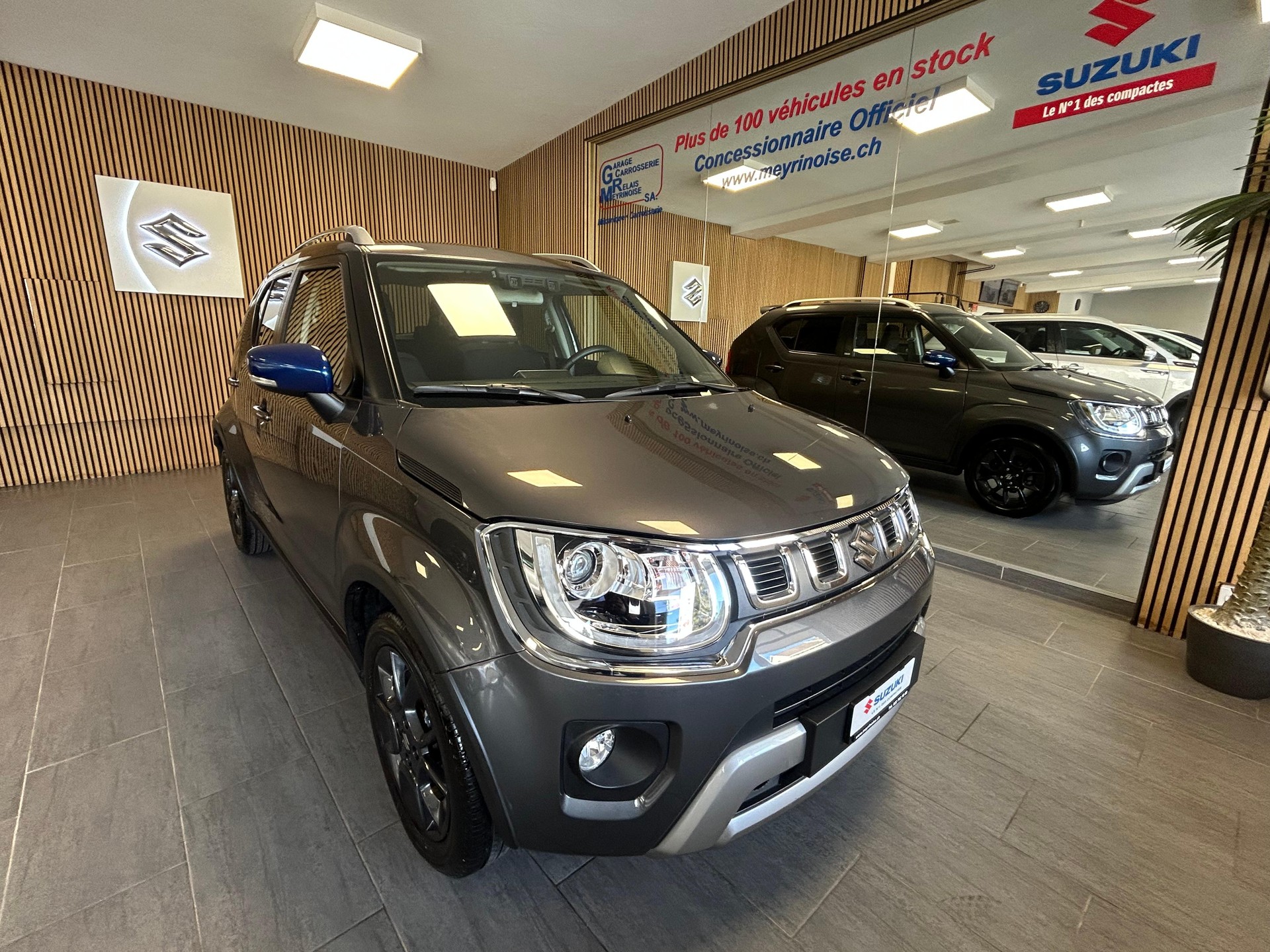 SUZUKI Ignis 1.2 Generation Top Hybrid-showroom-element-1