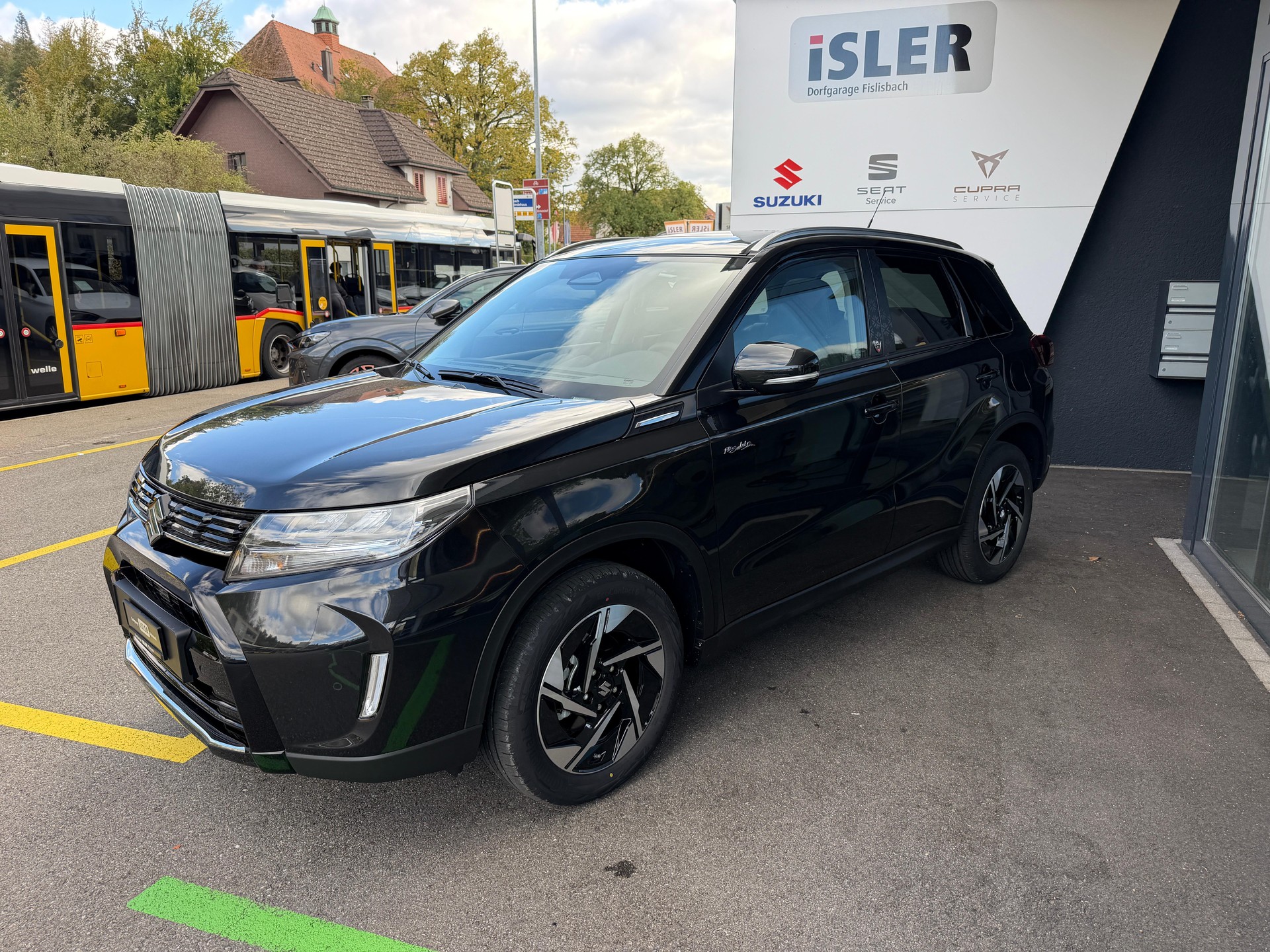 SUZUKI Vitara 1.4 T Piz Sulai Top Hybrid 4x4-image-2