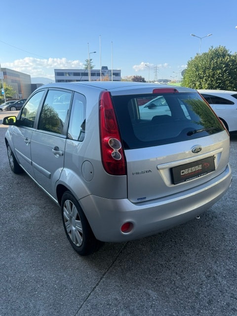 FORD Fiesta 1.4 16V Trend-image-4