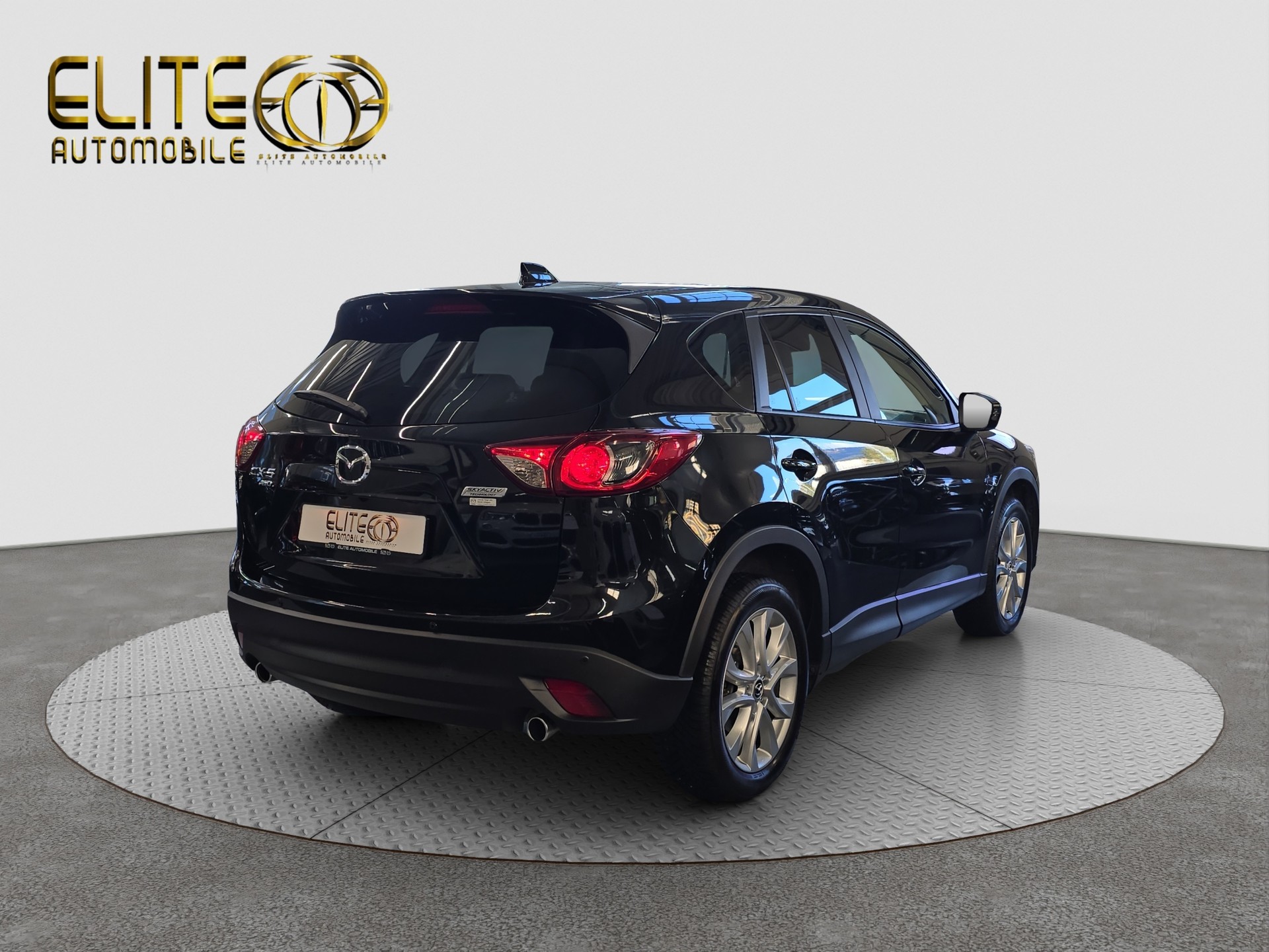 MAZDA CX-5 2.2 D HP Revolution AWD Automatic-image-7
