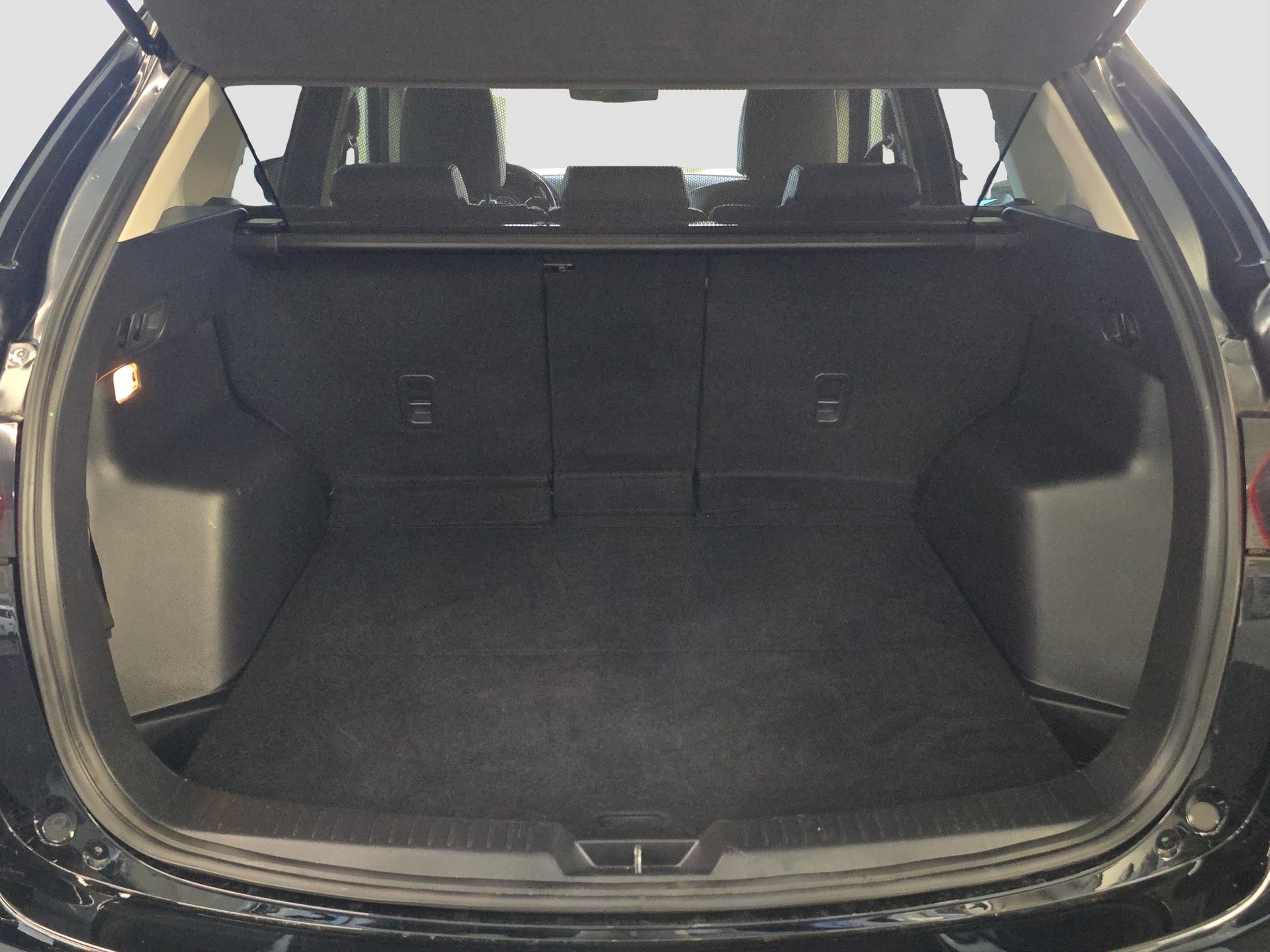 MAZDA CX-5 2.2 D HP Revolution AWD Automatic-image-9