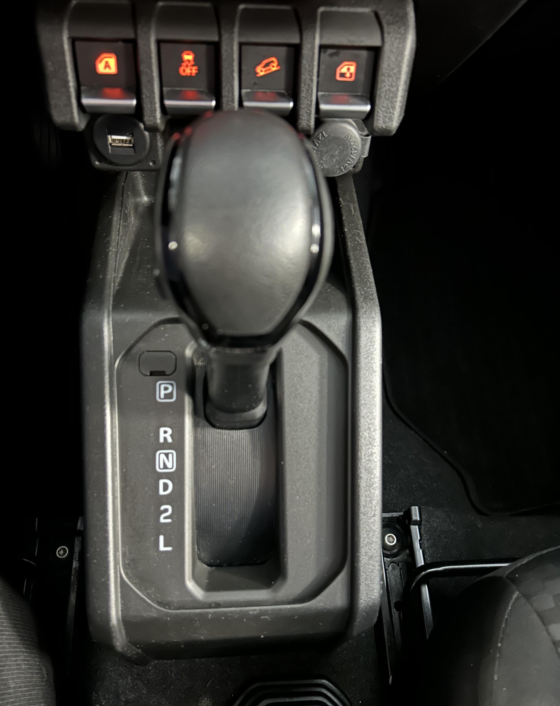 SUZUKI Jimny 1.5 Compact Top Automatique 4 Place/4Platz-image-11