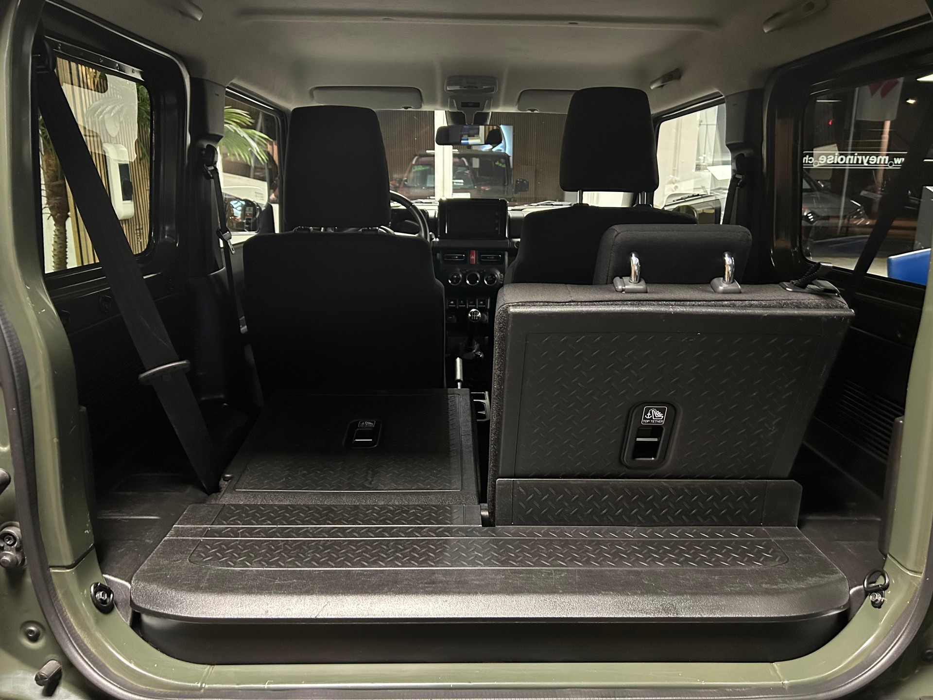 SUZUKI Jimny 1.5 Compact Top Automatique 4 Place/4Platz-image-17