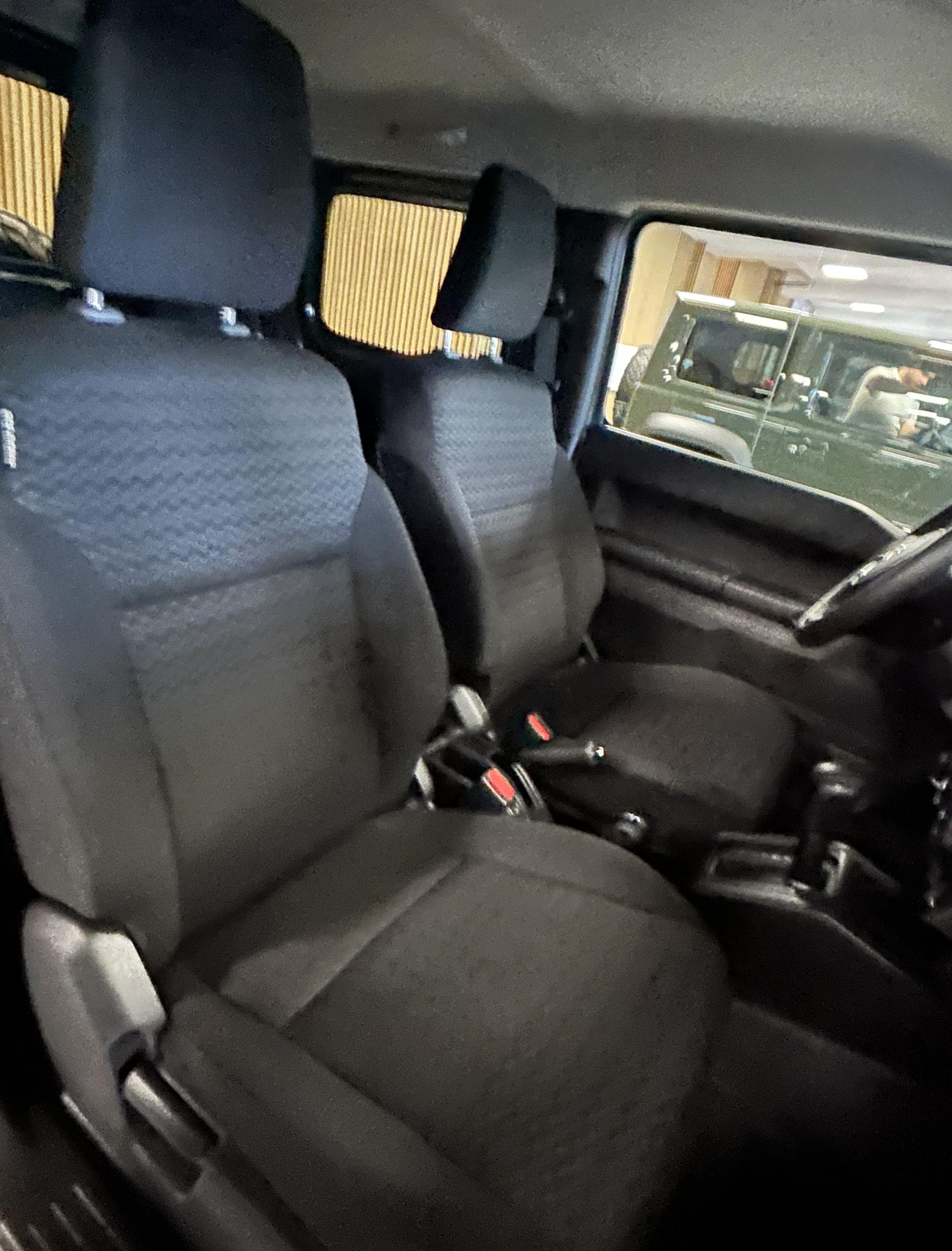SUZUKI Jimny 1.5 Compact Top Automatique 4 Place/4Platz-image-14
