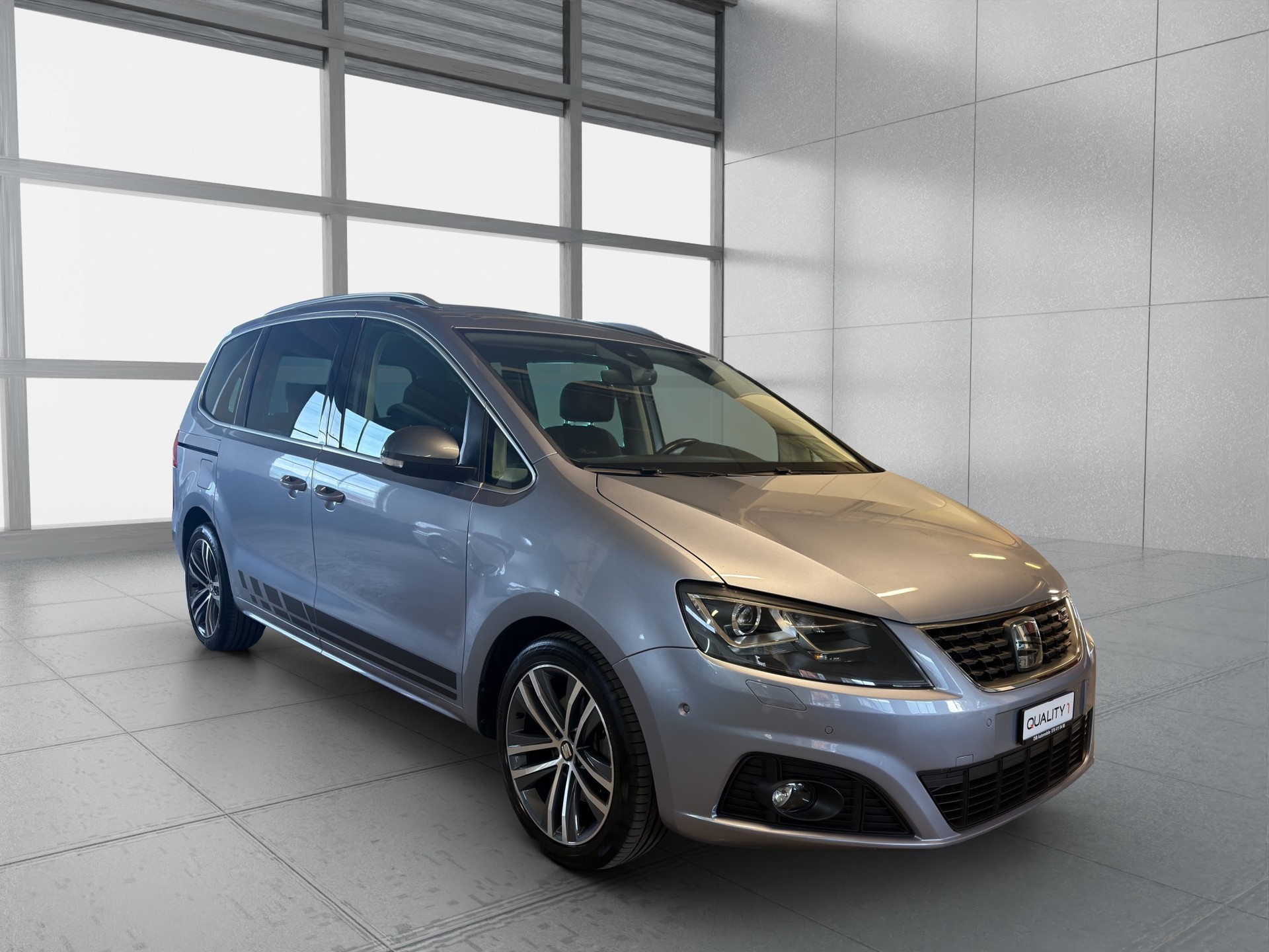 SEAT Alhambra 2.0 TDI 4Drive SWISS FR*TOP ZUSTAND*7-PLÄTZER*NUR 88000 KM*TOP AUSSTATTUNG*-image-2