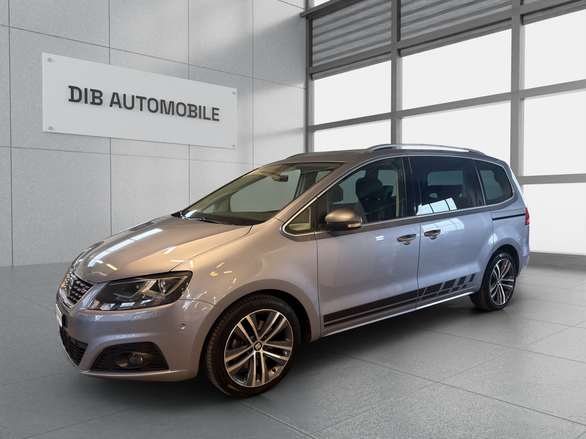 SEAT Alhambra 2.0 TDI 4Drive SWISS FR*TOP ZUSTAND*7-PLÄTZER*NUR 88000 KM*TOP AUSSTATTUNG*-image-0