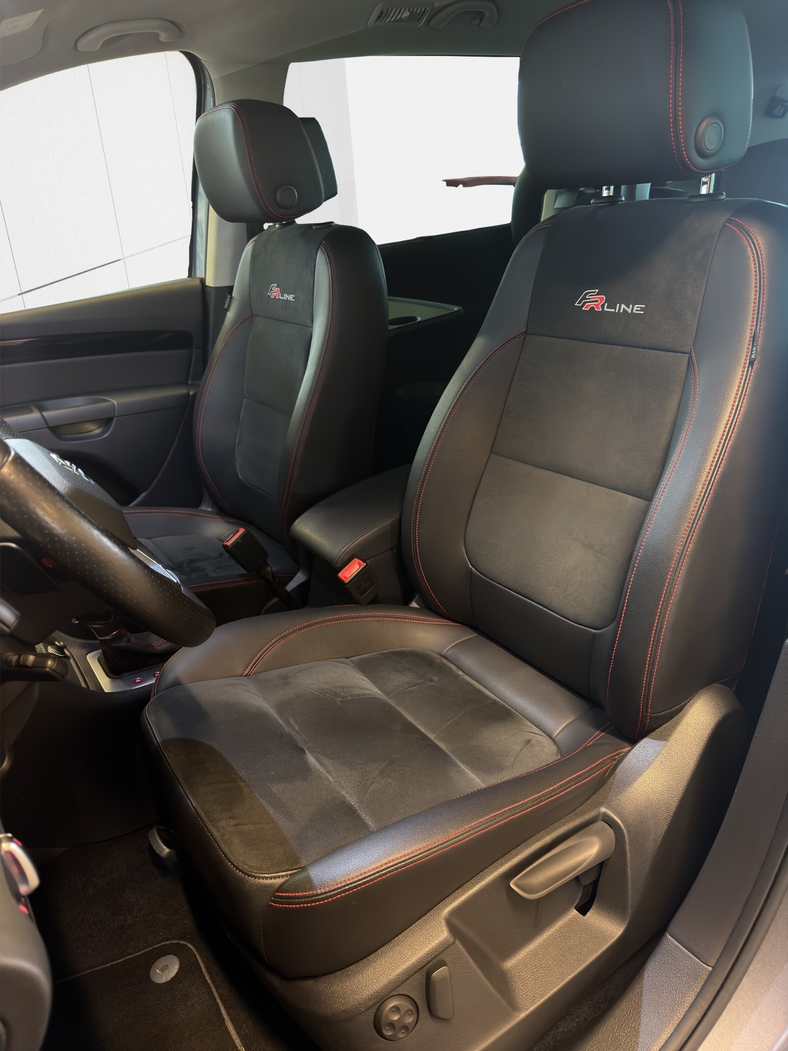 SEAT Alhambra 2.0 TDI 4Drive SWISS FR*TOP ZUSTAND*7-PLÄTZER*NUR 88000 KM*TOP AUSSTATTUNG*-image-23
