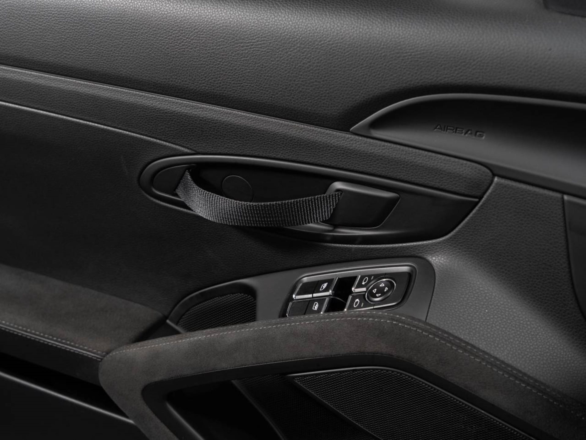 PORSCHE 718 Spyder-image-19