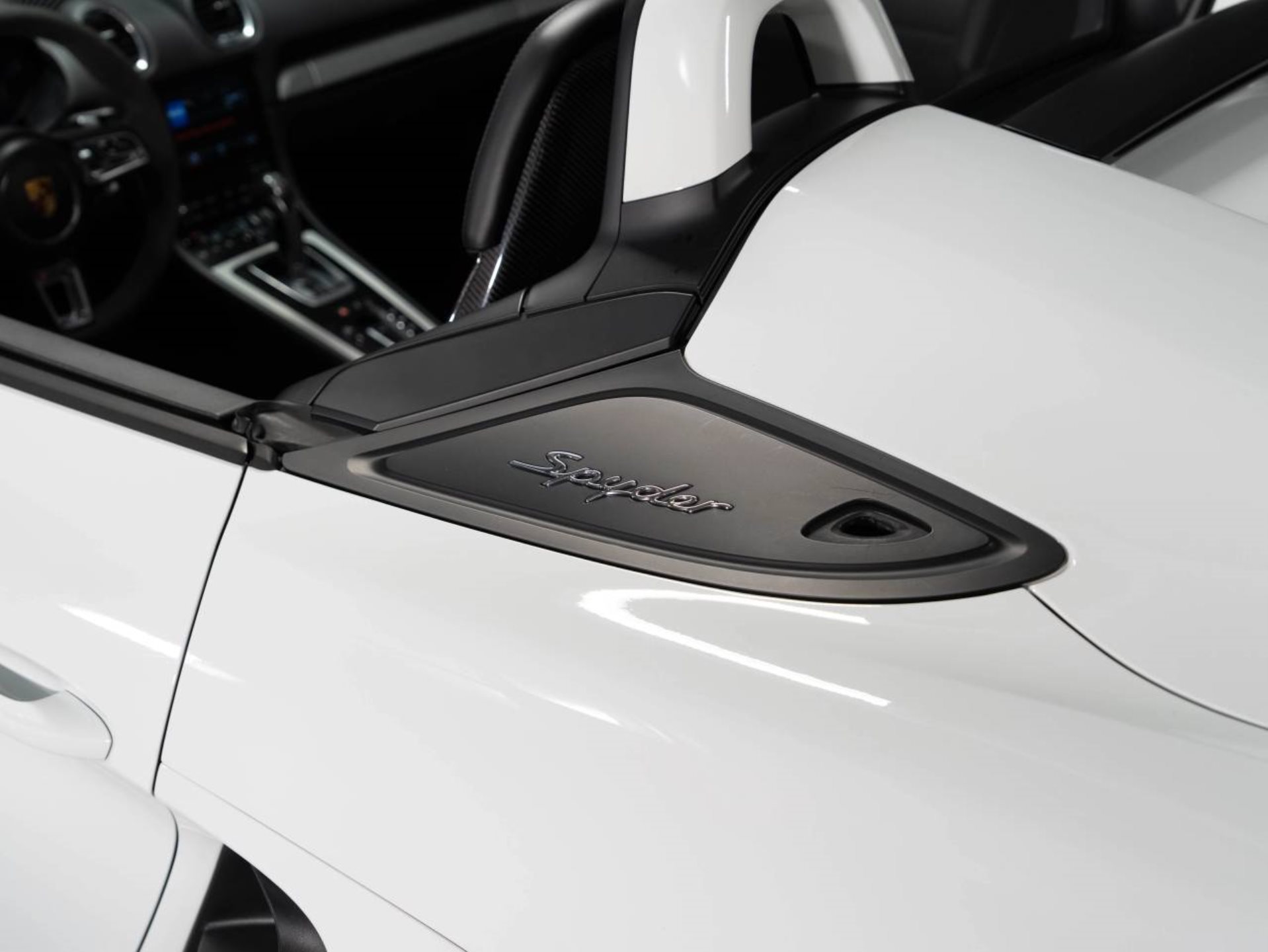 PORSCHE 718 Spyder-image-20