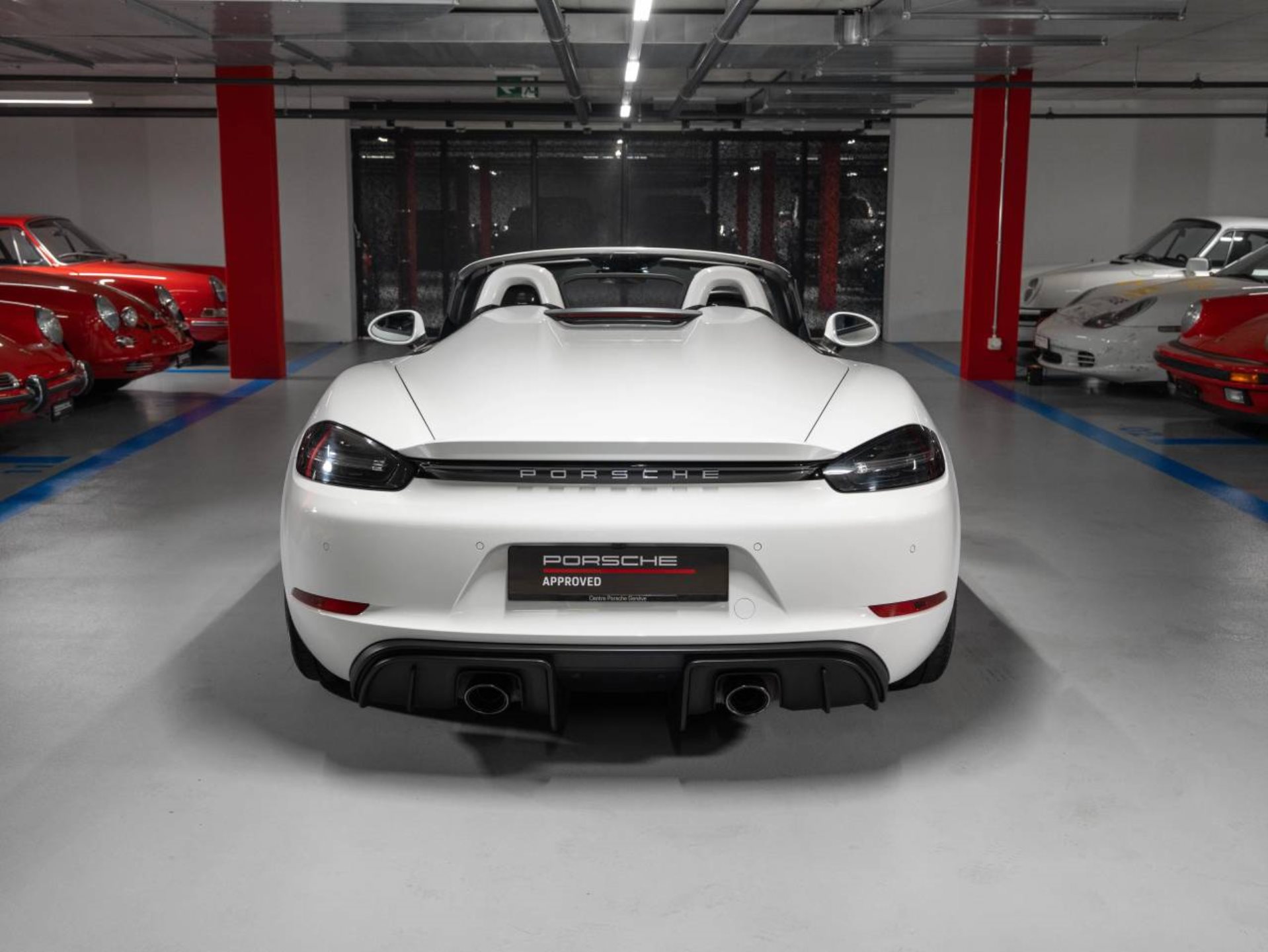 PORSCHE 718 Spyder-image-7