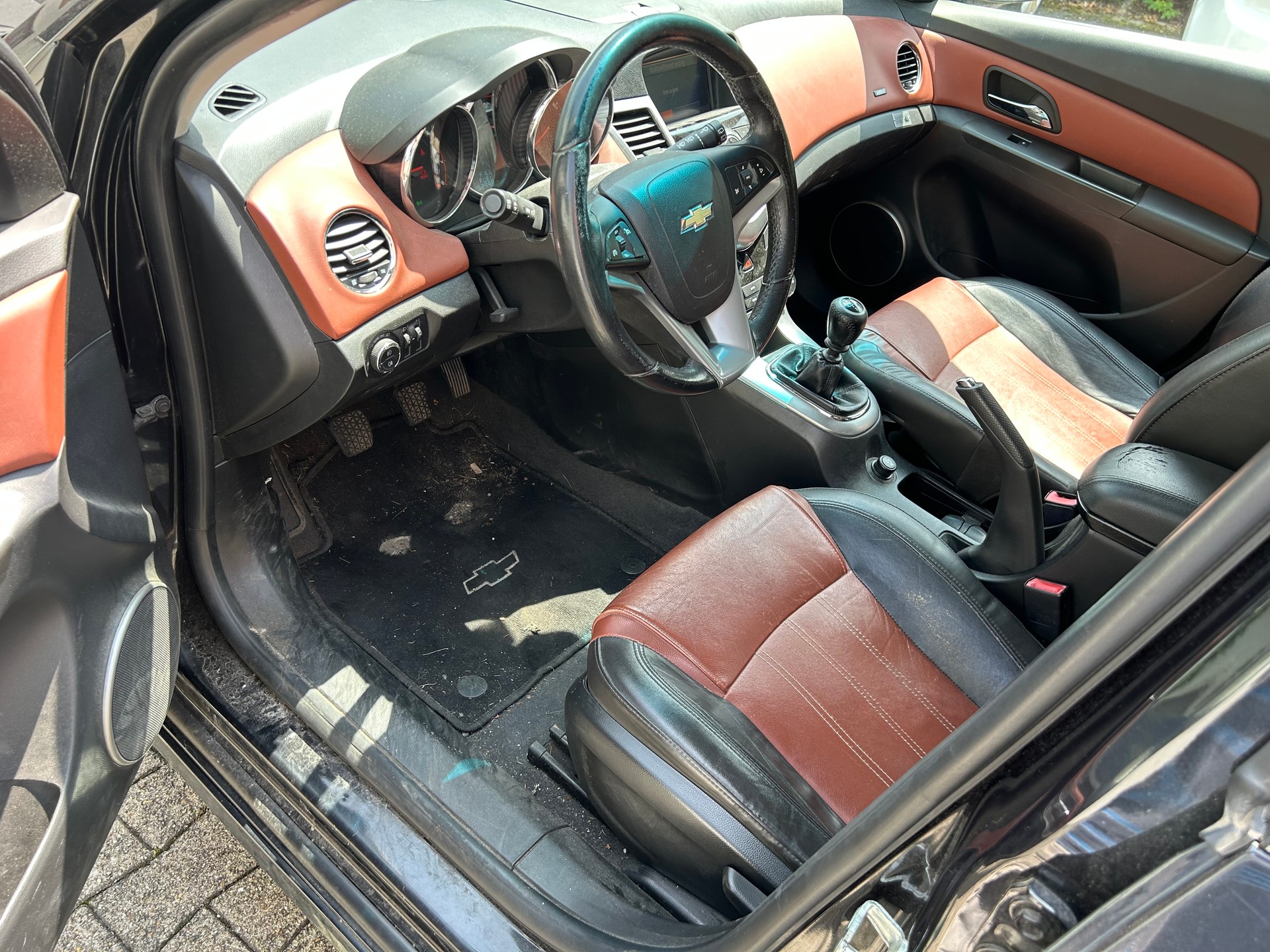 CHEVROLET Cruze 1.8 100 Anniversary-image-12