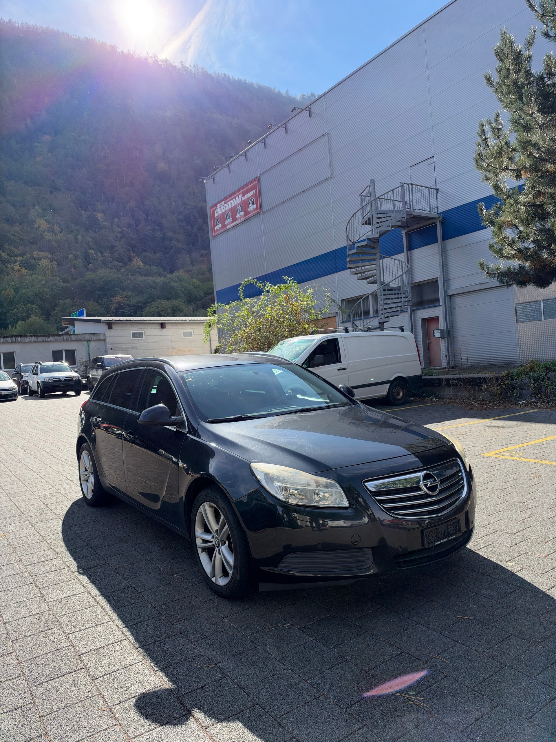 OPEL Insignia Sports Tourer 2.0 Turbo Sport 4WD-image-1