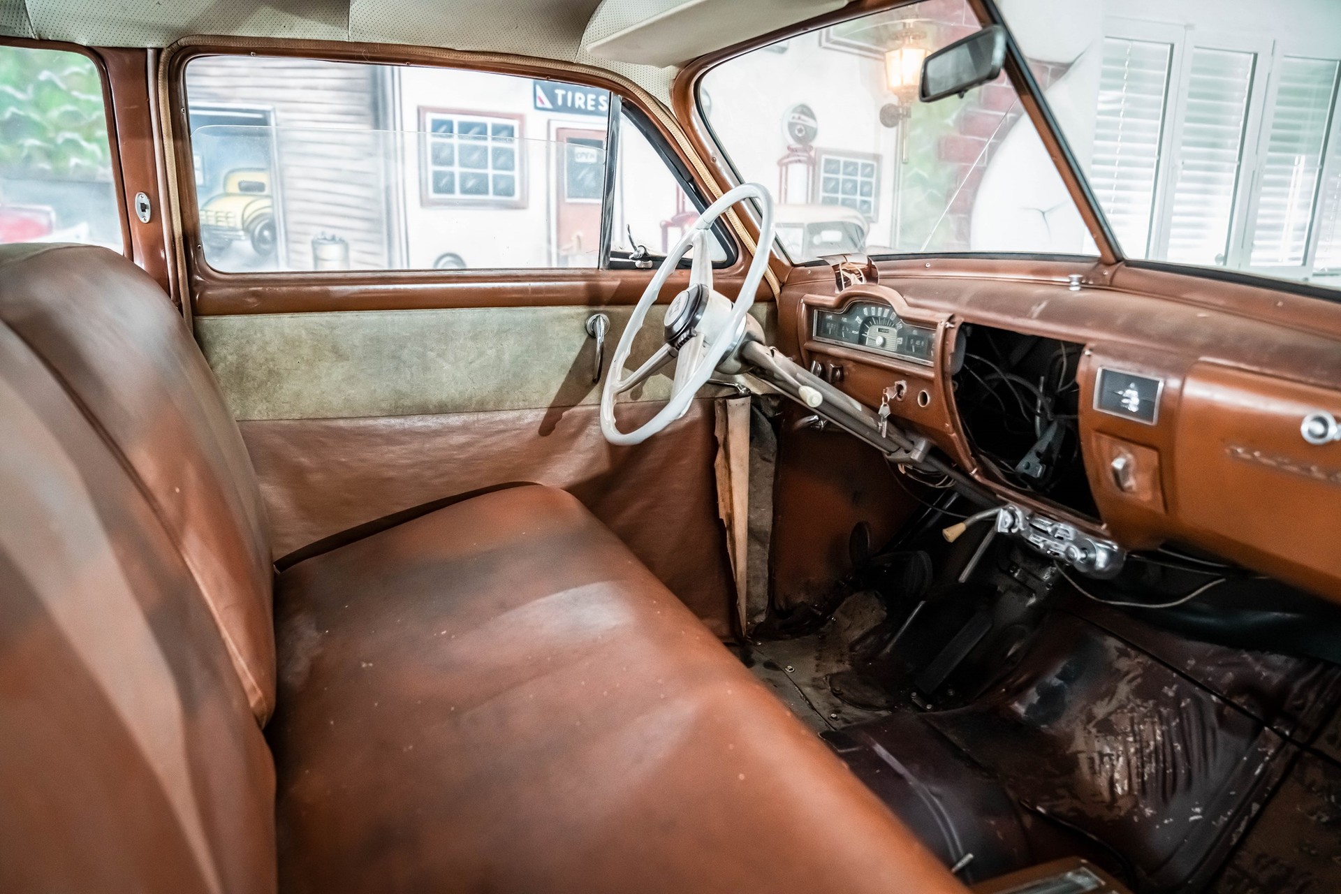 PLYMOUTH P20 DeLuxe-image-16