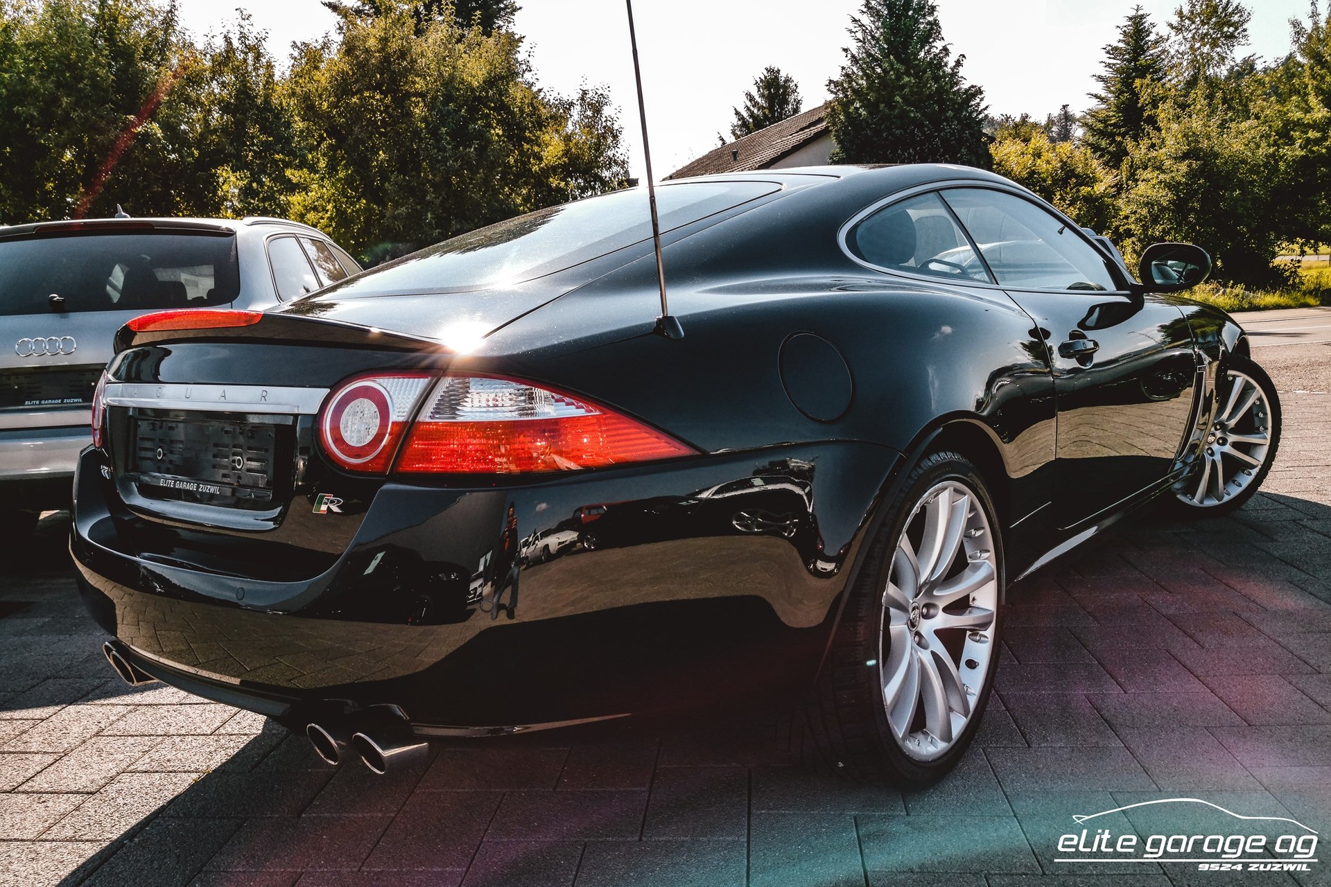 JAGUAR XKR 4.2 V8 SC Automatic-image-4