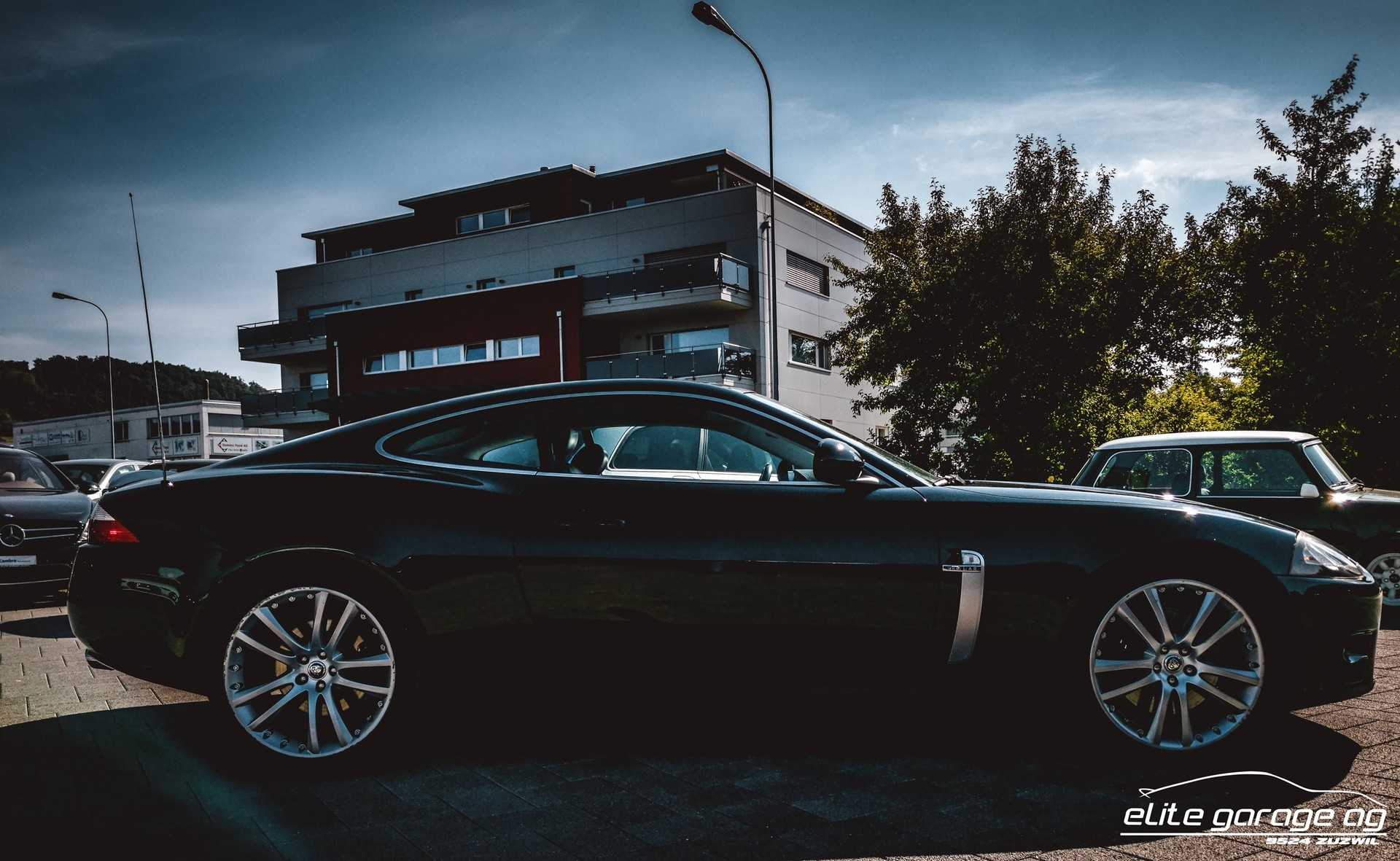 JAGUAR XKR 4.2 V8 SC Automatic-image-3