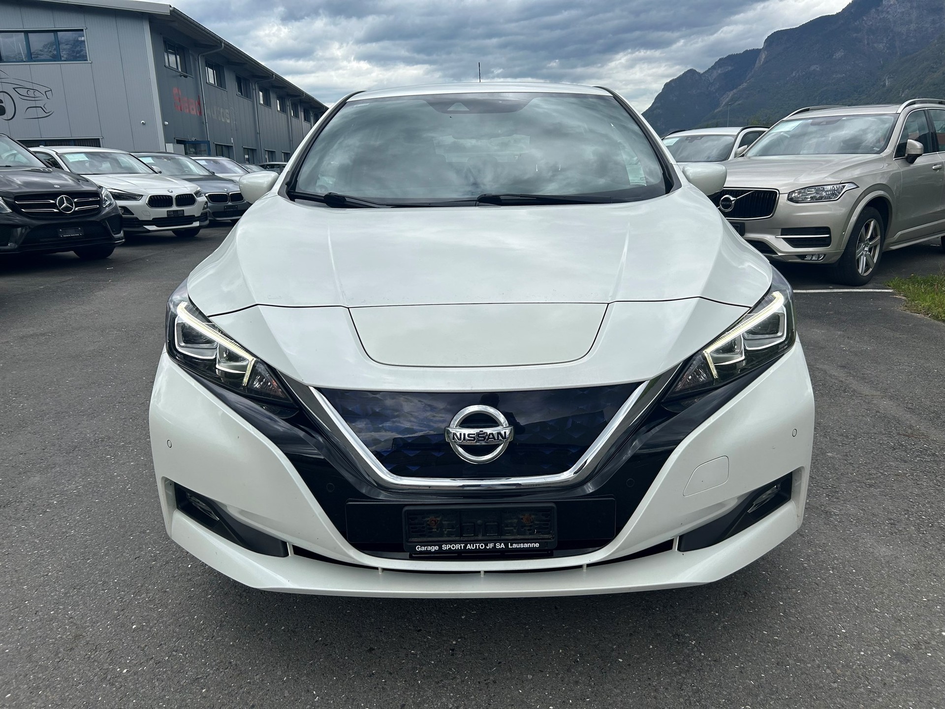 NISSAN Leaf 3. Zero (incl. battery)-showroom-element-1