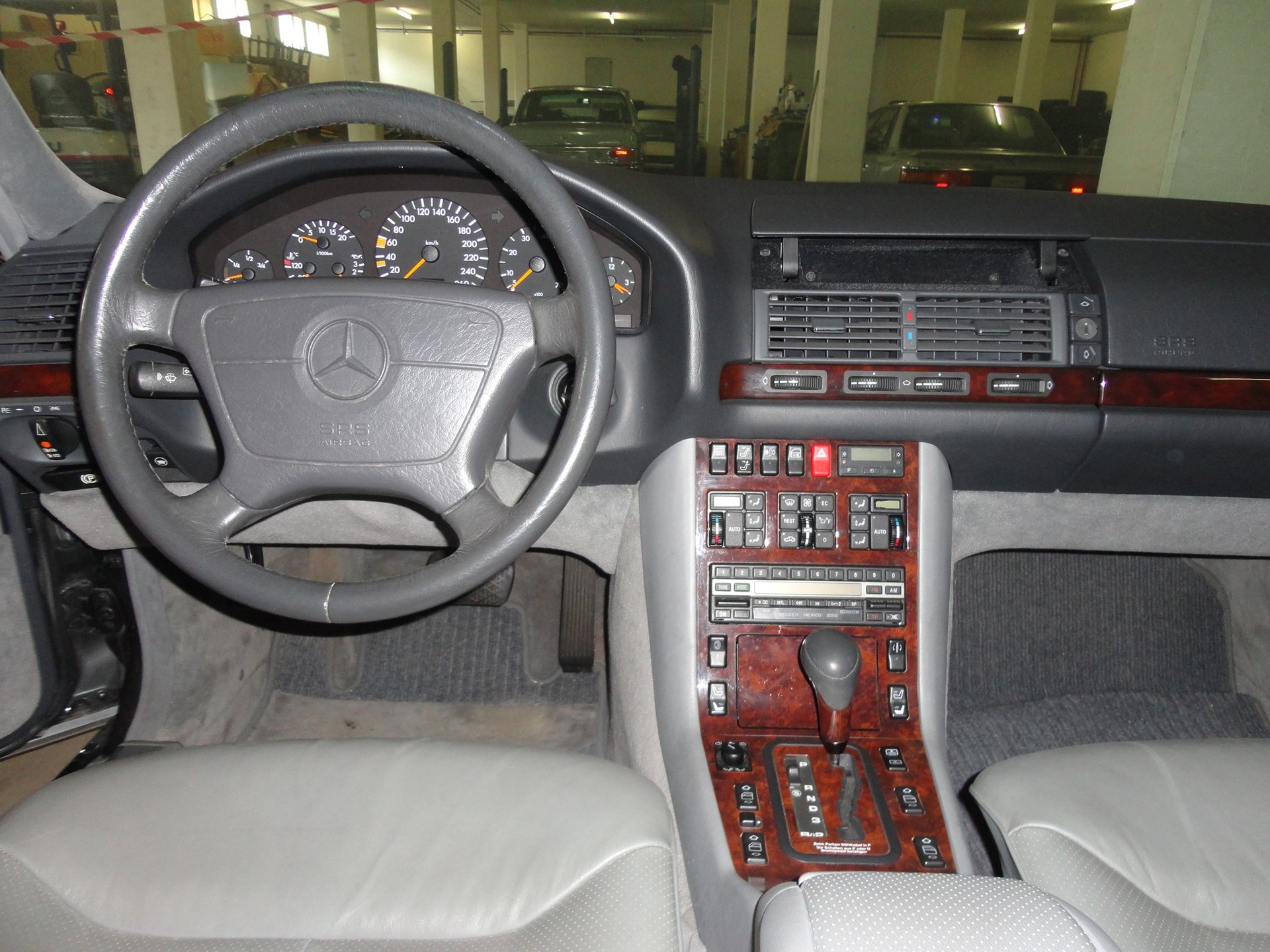MERCEDES-BENZ 600 SE Automatic-image-10