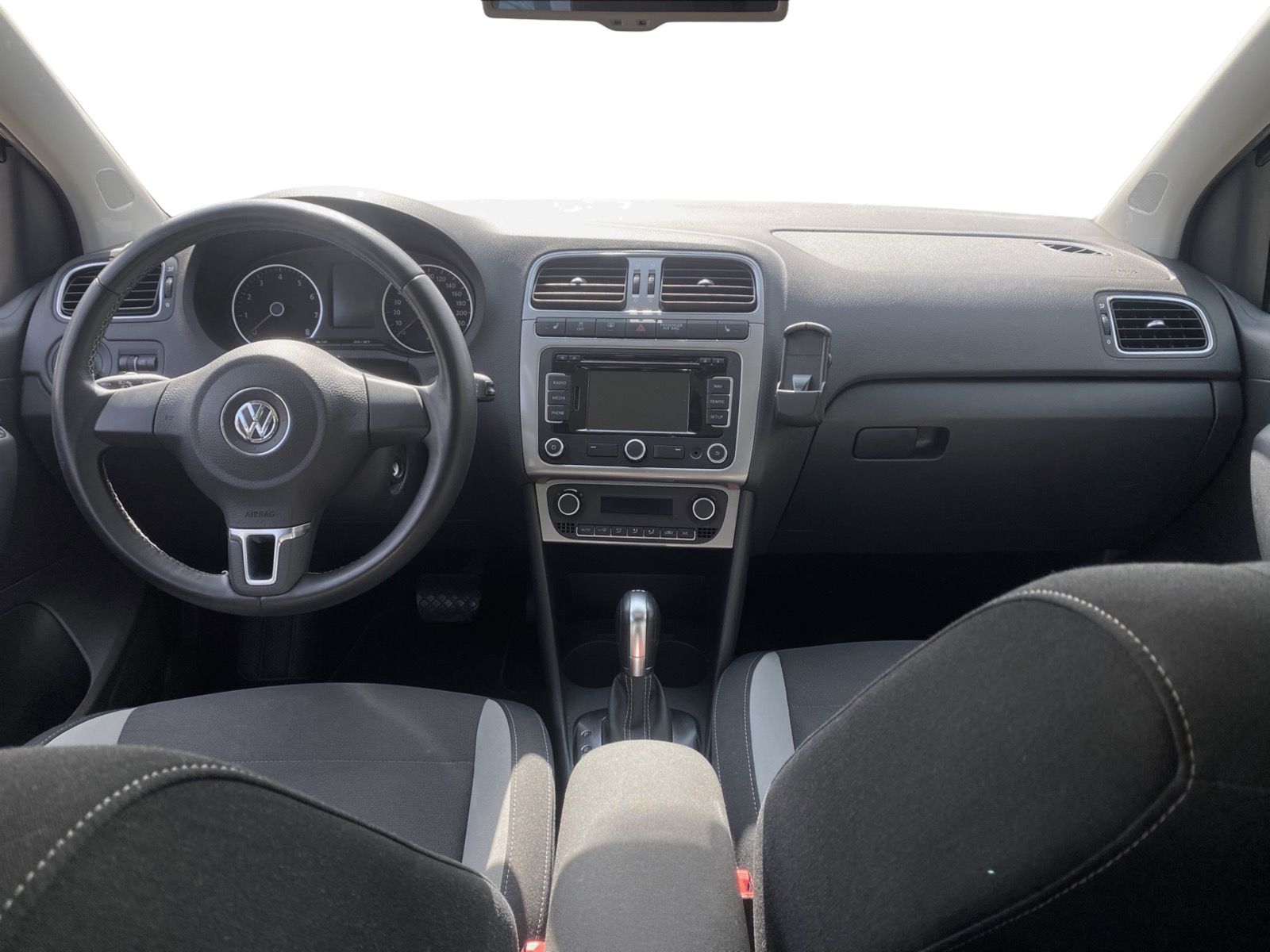 VW Polo 1.2 TSI Comfortline DSG-image-9