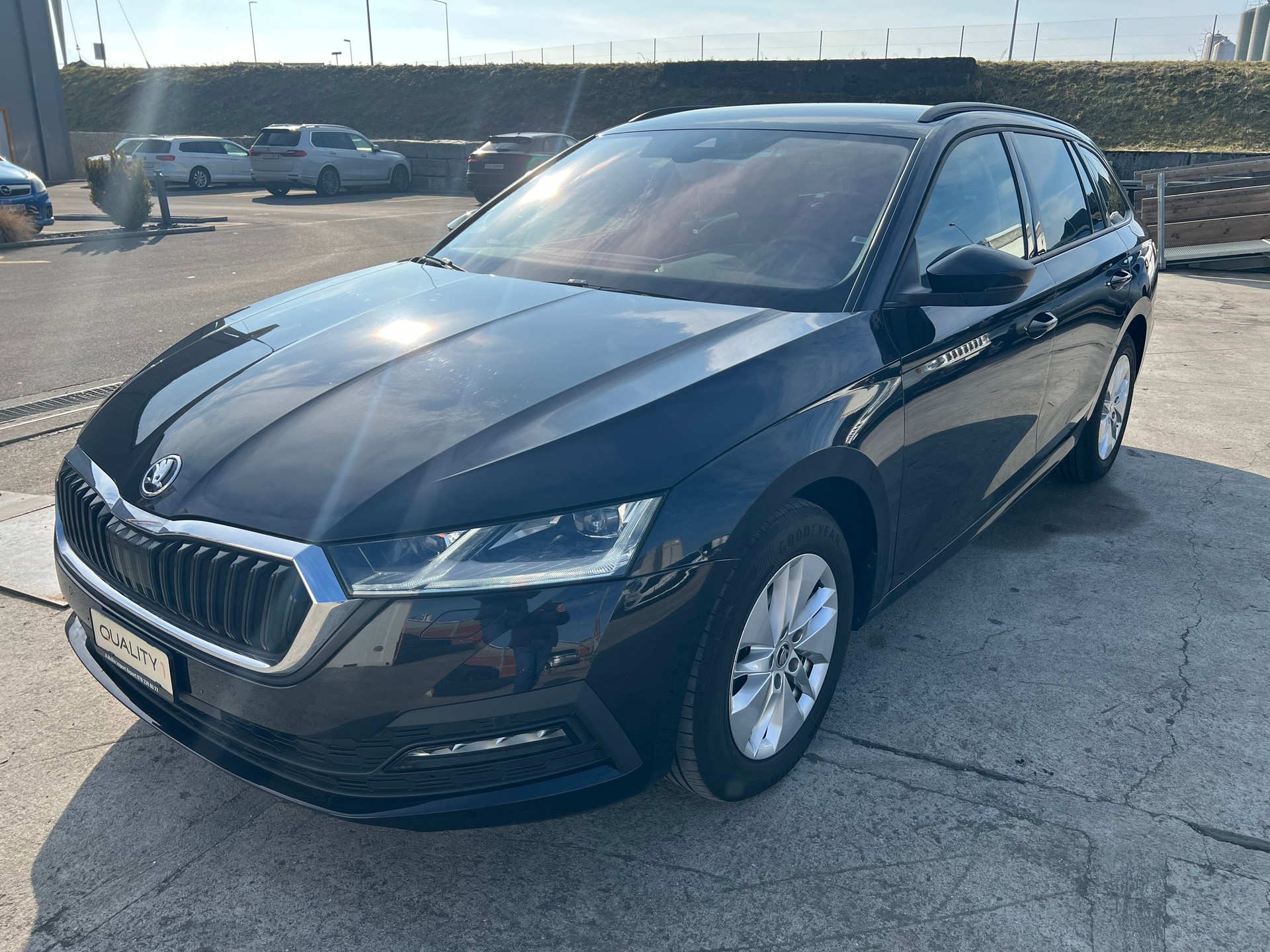 SKODA OCTAVIA 2.0TDI DSG AMBITION-image-5